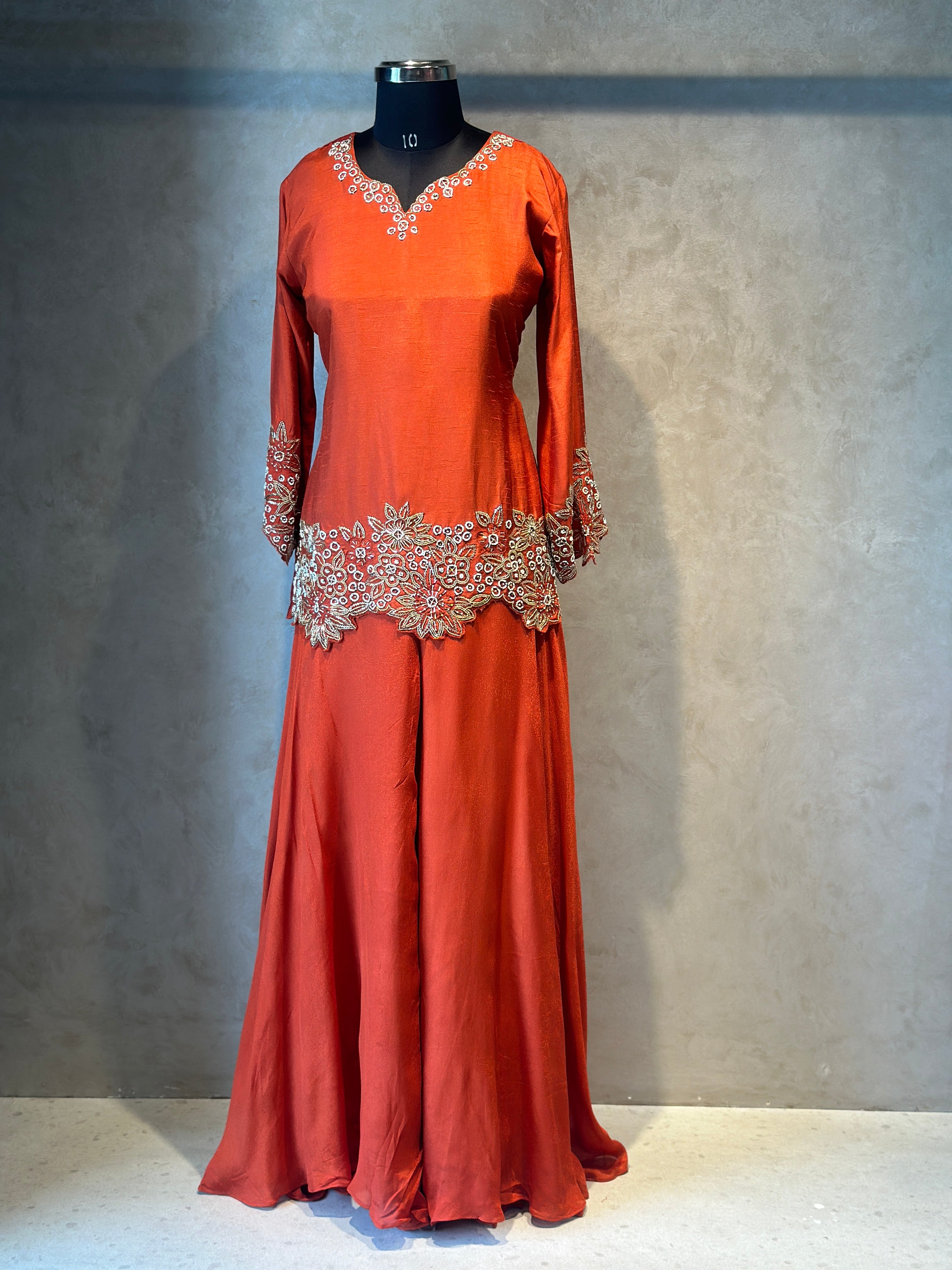 BEAUTIFUL INDO-FUSION PLAZO SET