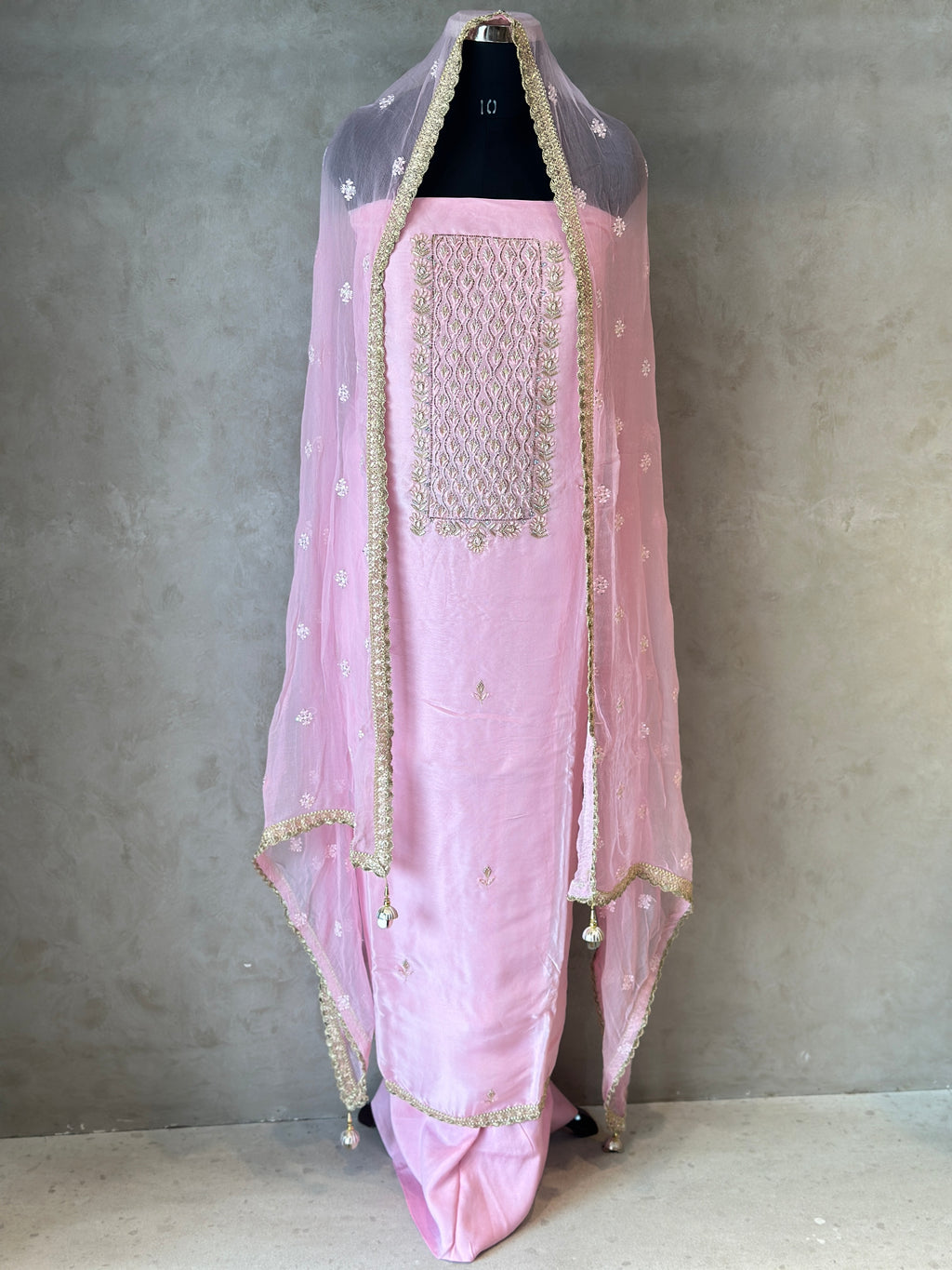 PURE ORGANZA HANDWORK SUIT SET