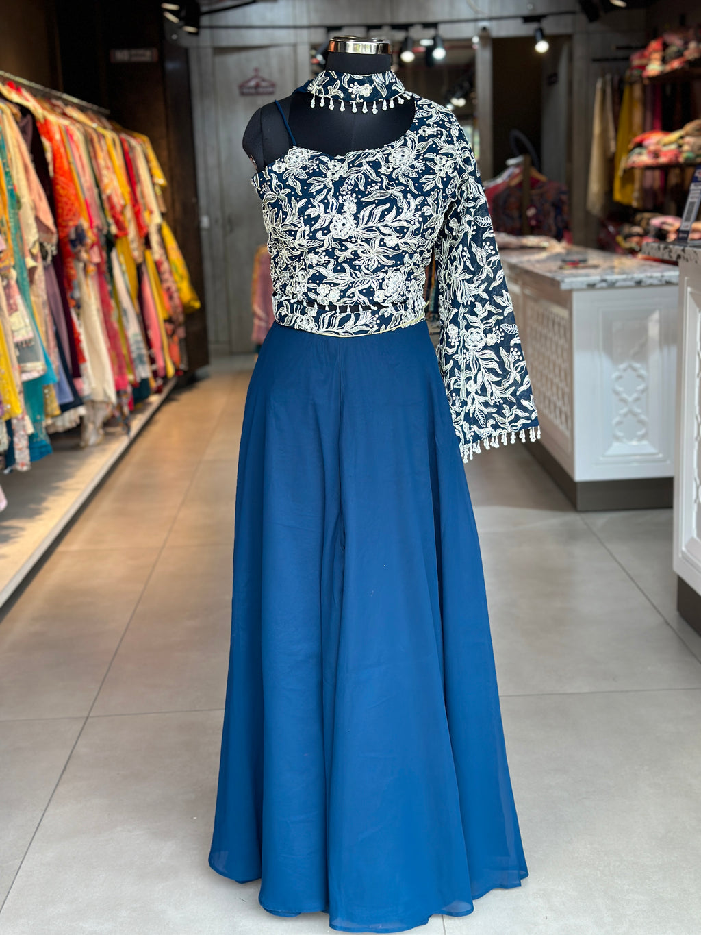 INDO-FUSION ONE SHOULDER SET
