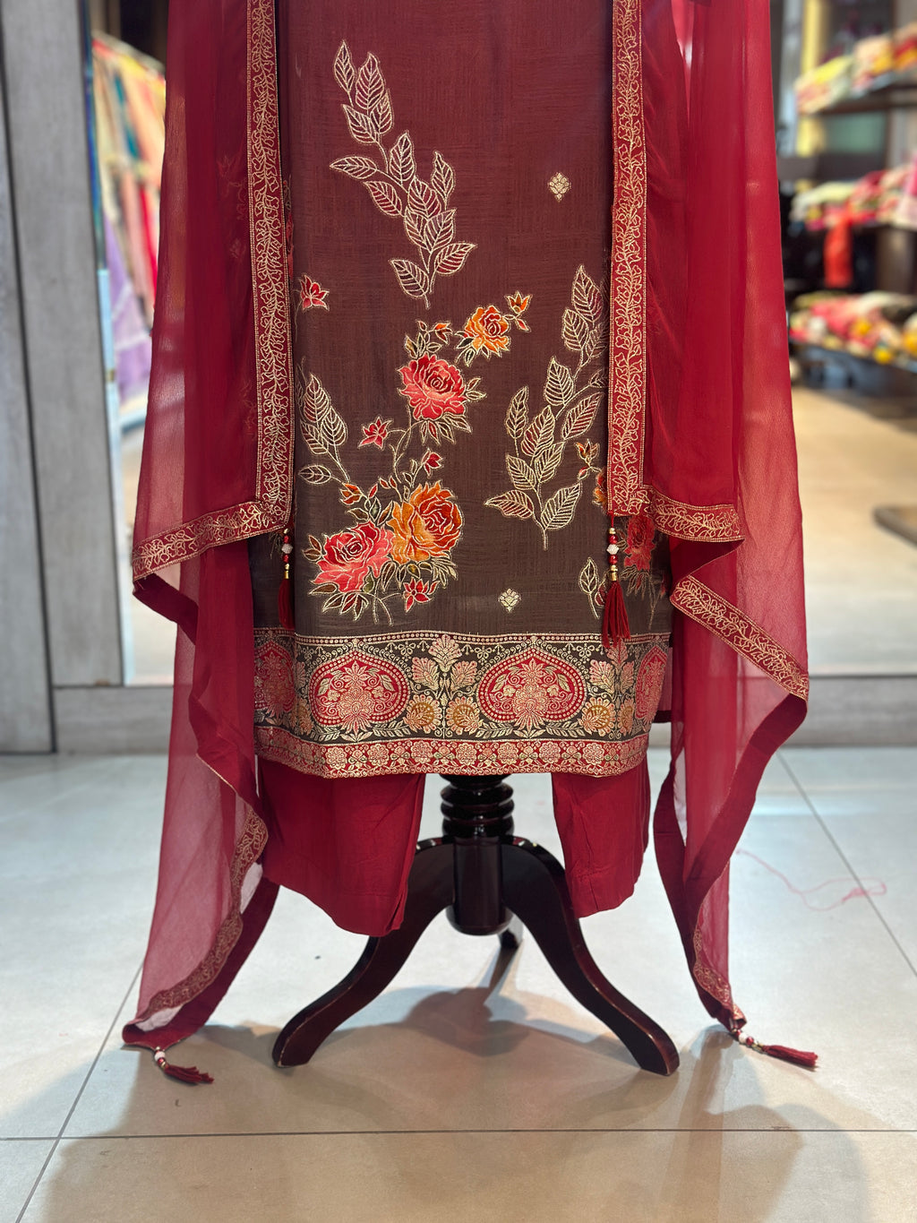 BANARASI STRAIGHT SUIT SET