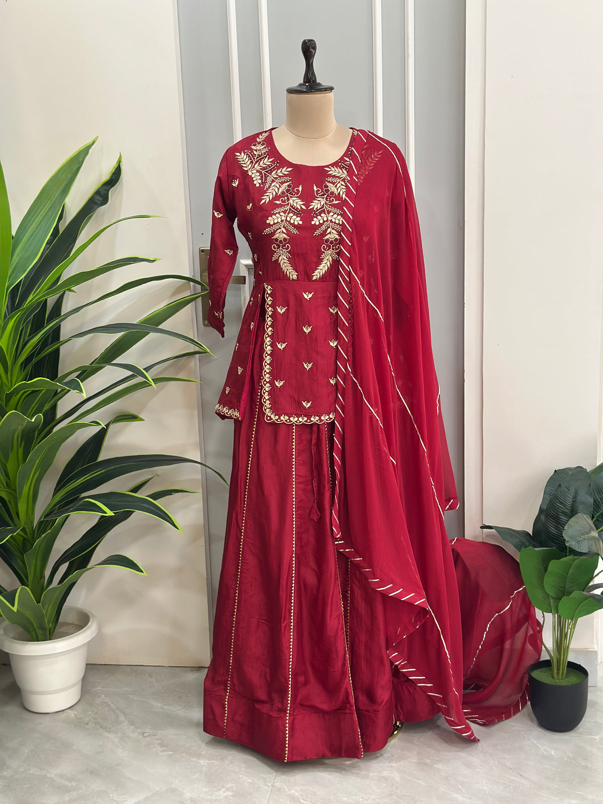 Karwa Chauth Special Royal Handwork Skirt Set