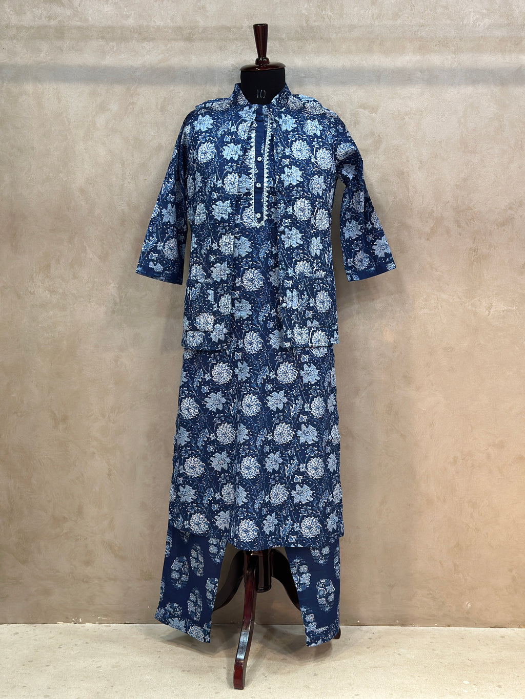 THREE PIECE JACKET SET