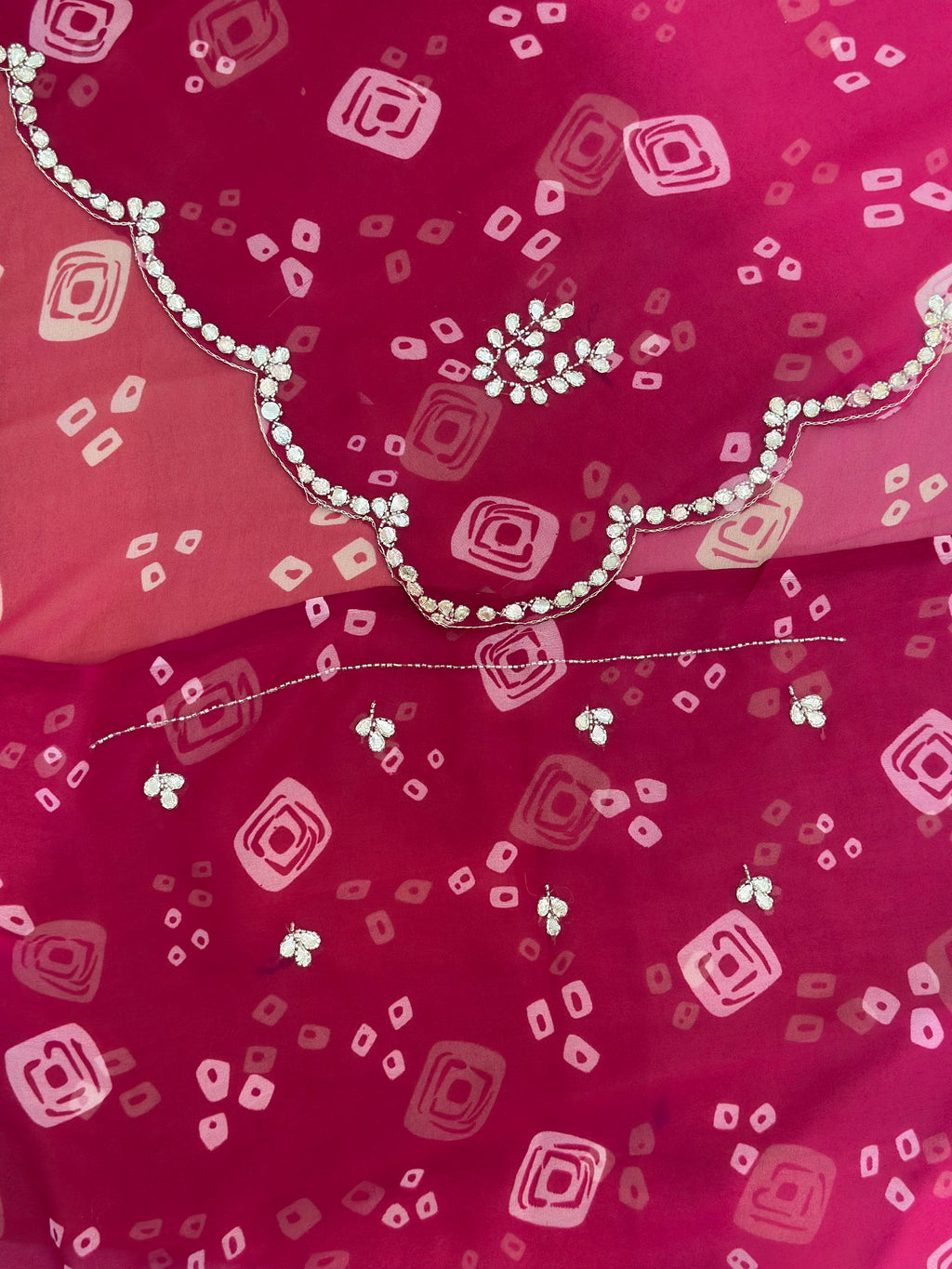Elegant Bandhani Saree with Handwork Border Detailing