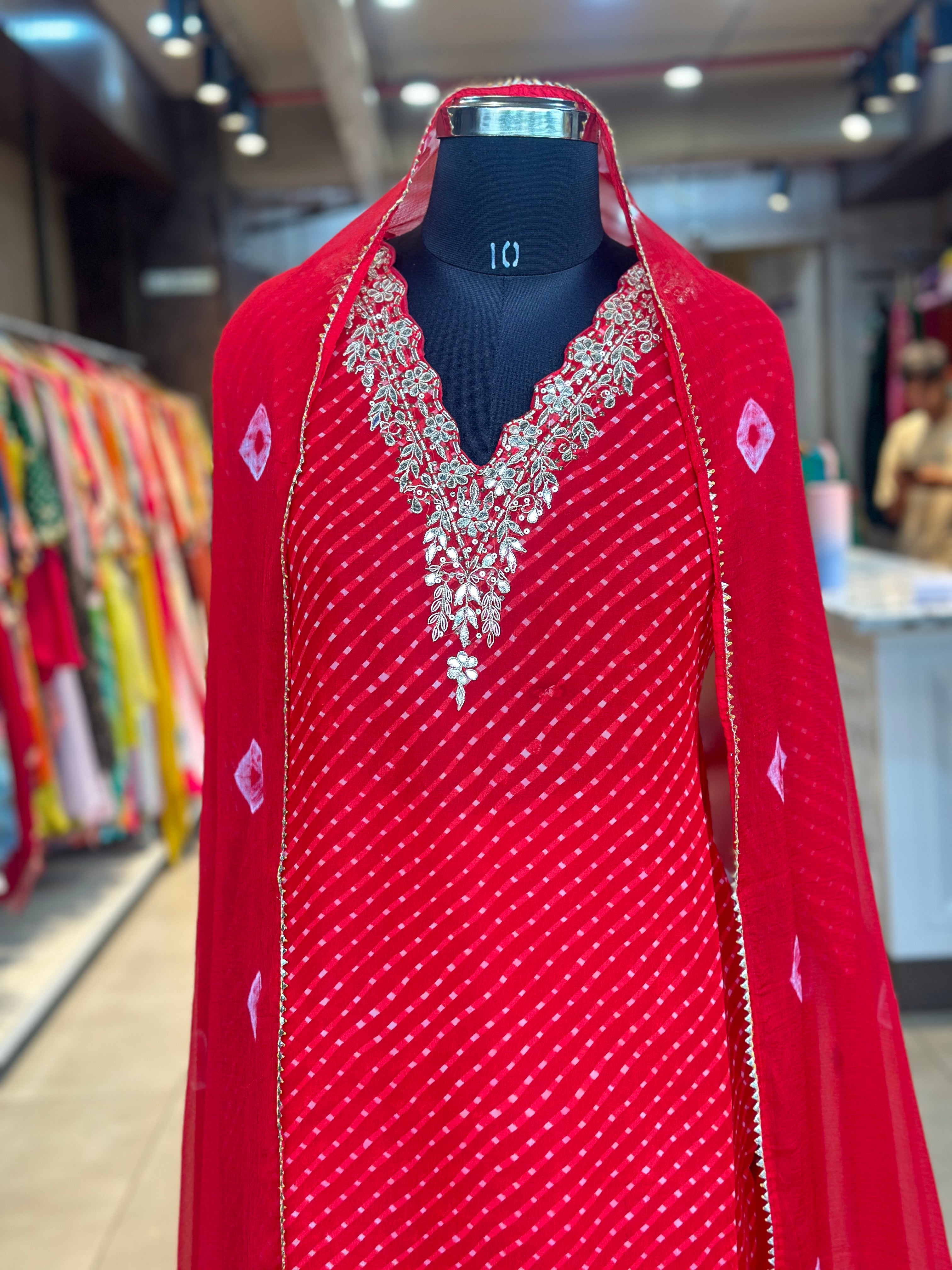 MOTHDA SPECIAL HANDWORK SUIT SET