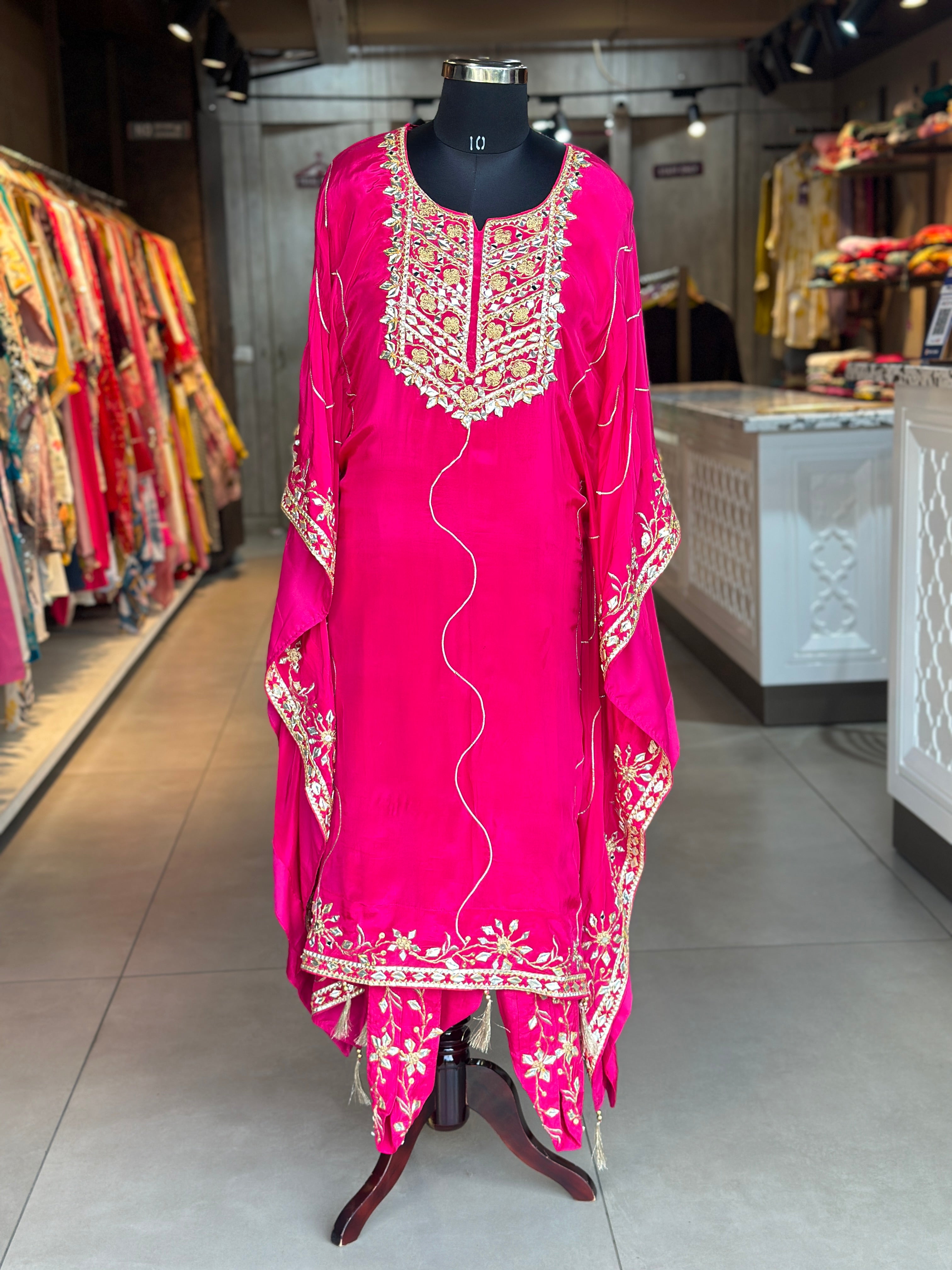 KAFTAN IN GOTTA PATTI