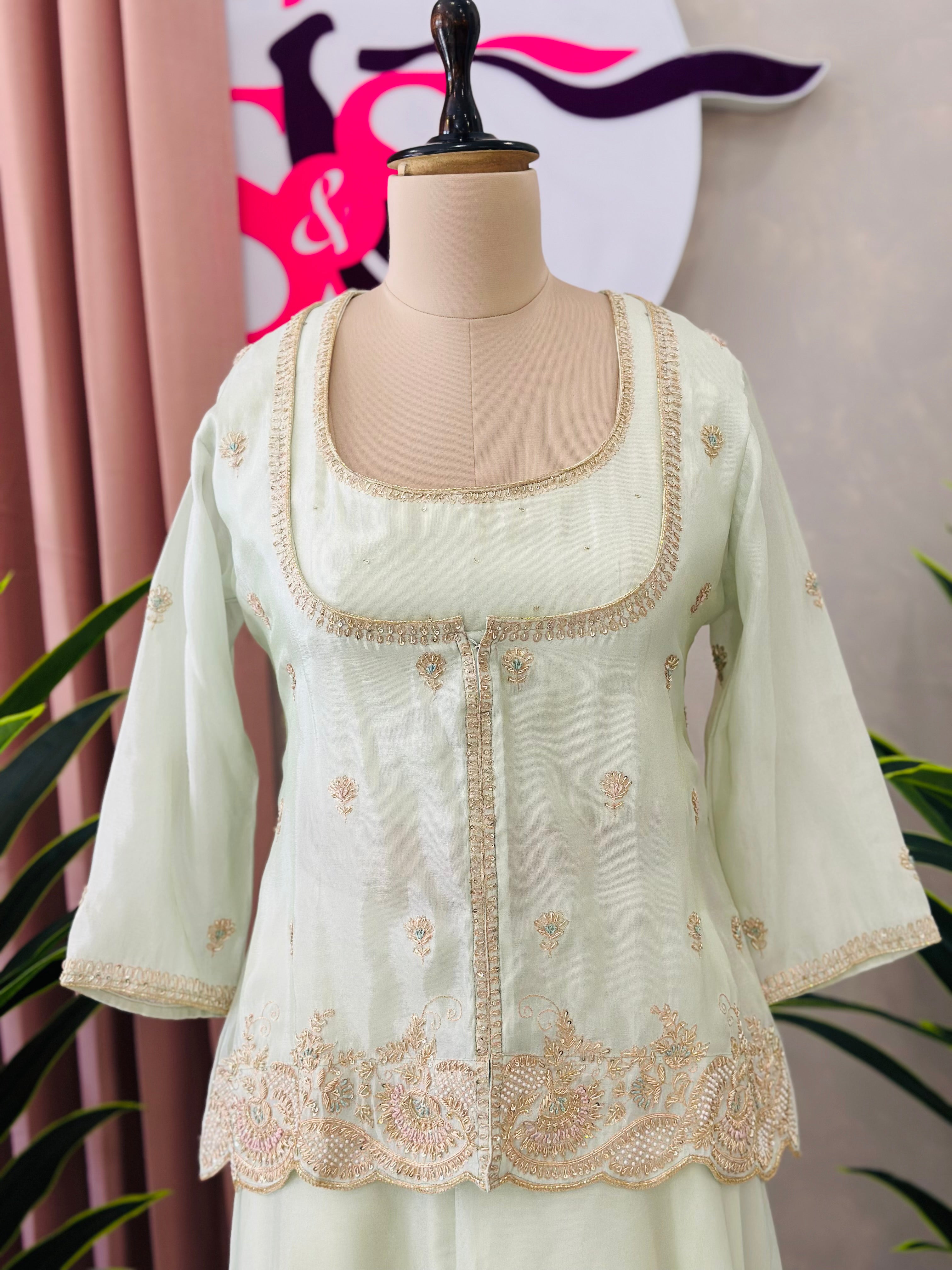 Morden Grace Handwork Co-ord Set