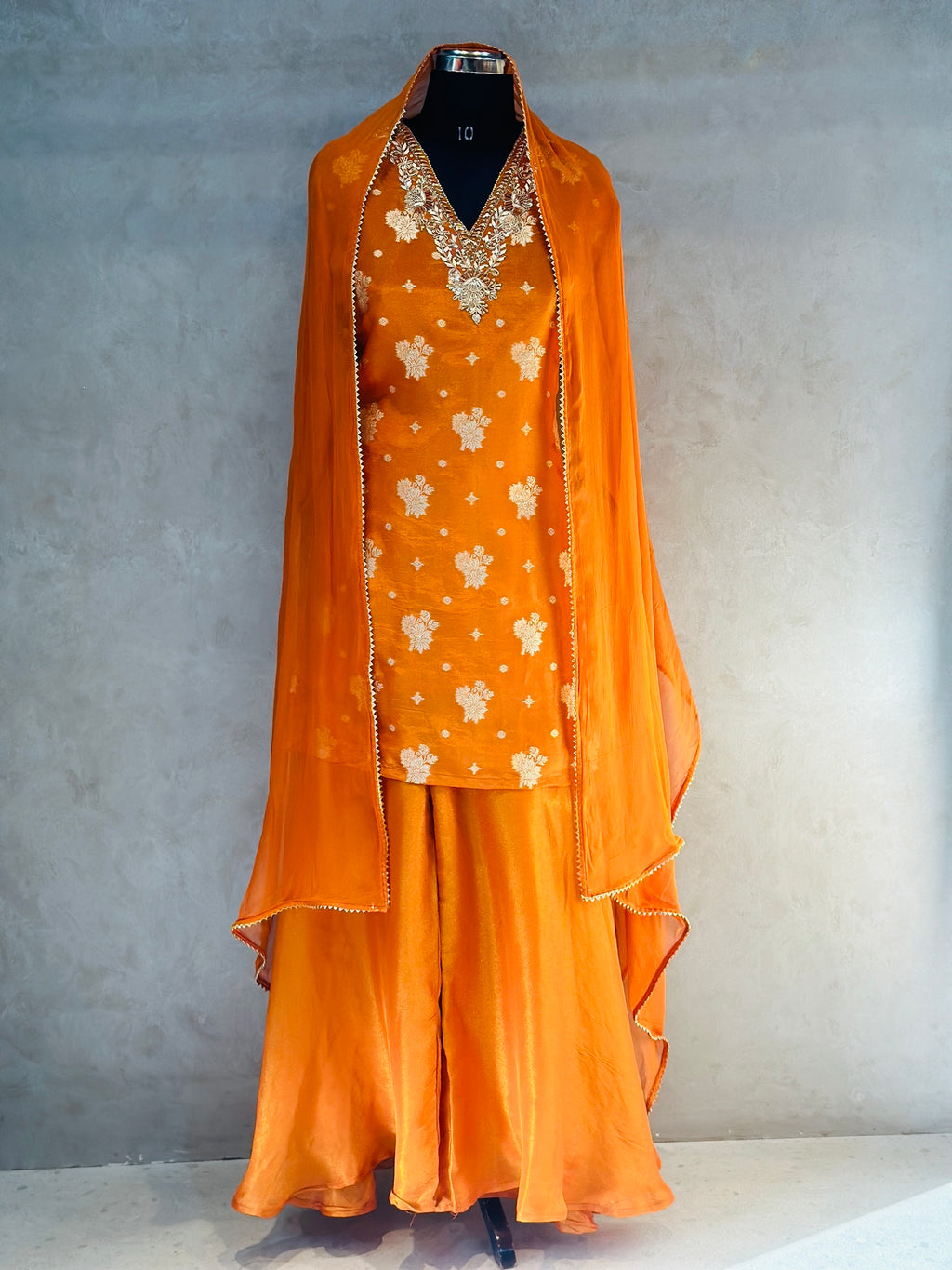 PREMIUM  PLAZO SET WITH ZARDOSI