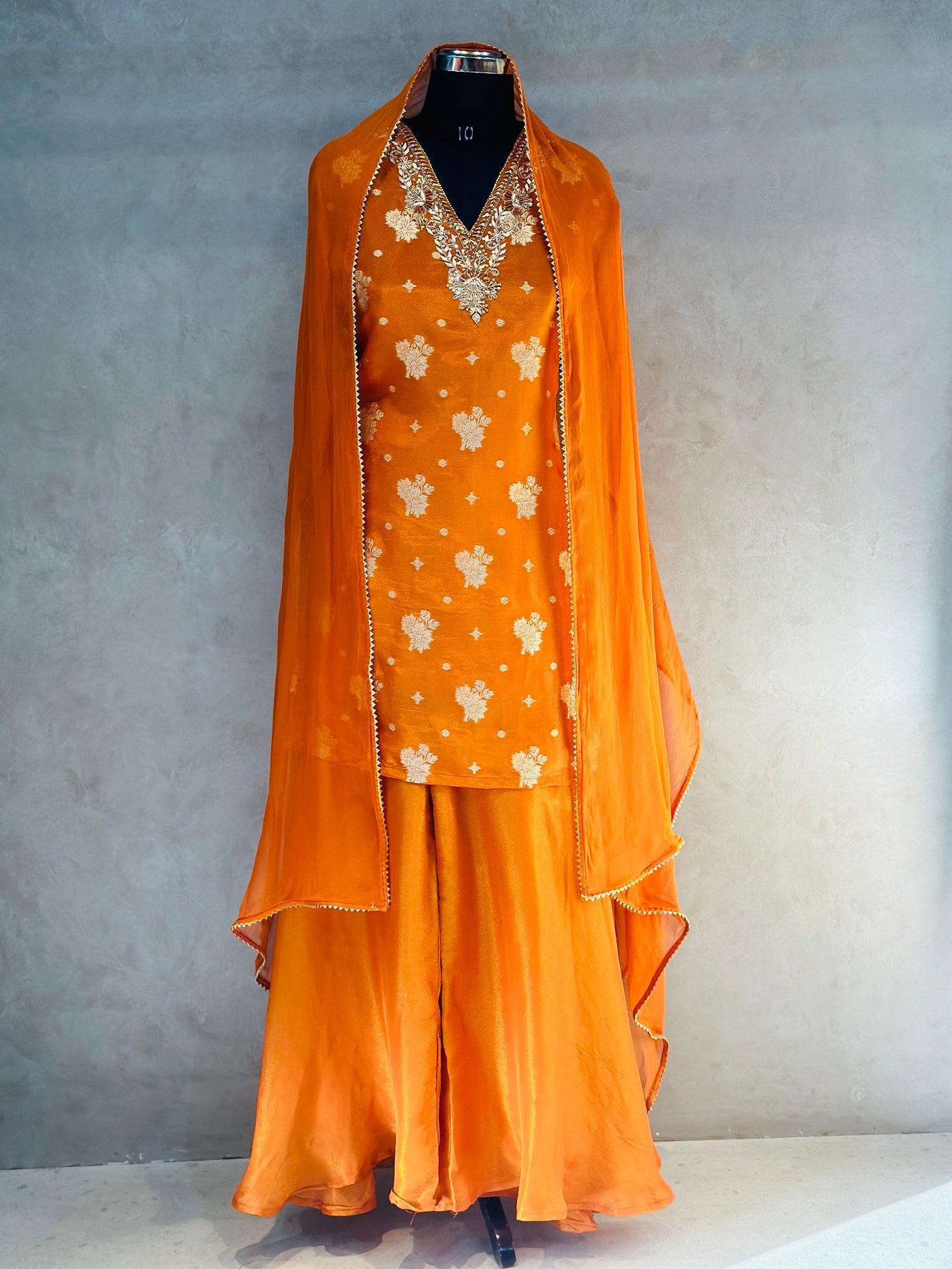 PREMIUM  PLAZO SET WITH ZARDOSI