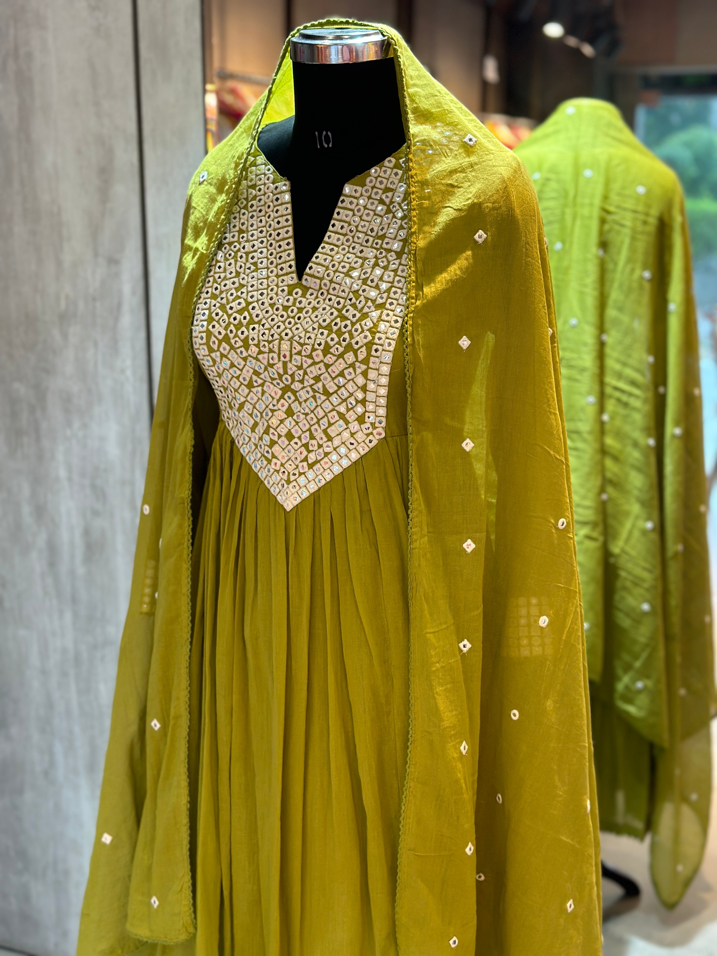 PURE MULMUL THREE PIECE ANARKALI SET