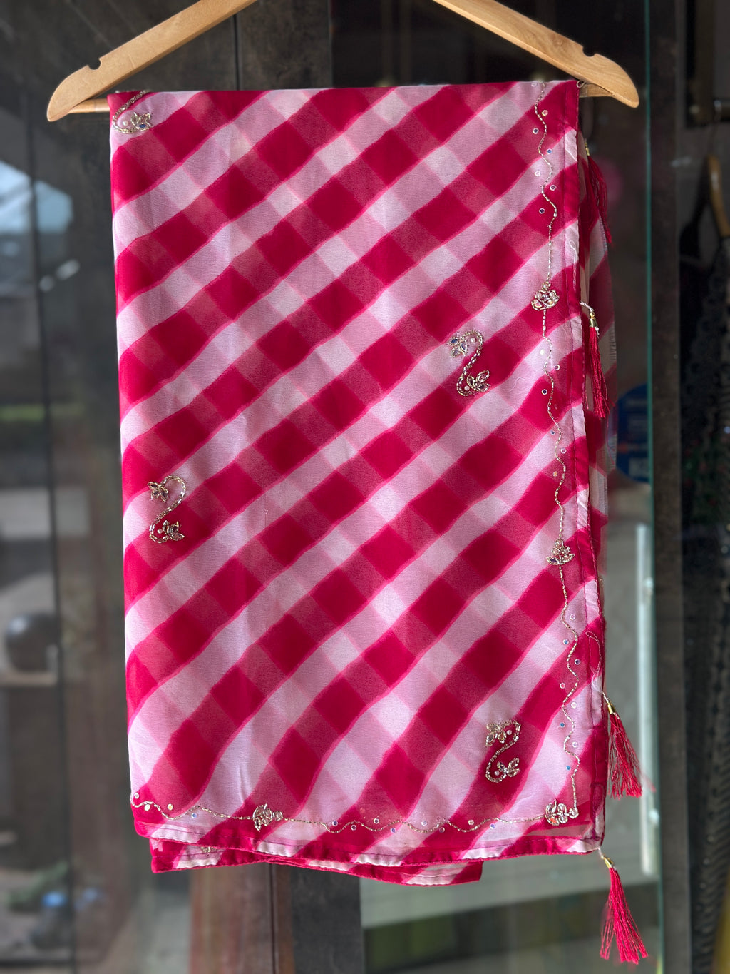 PURE CHIFFON HANDWORK LAHARIYA SAREE