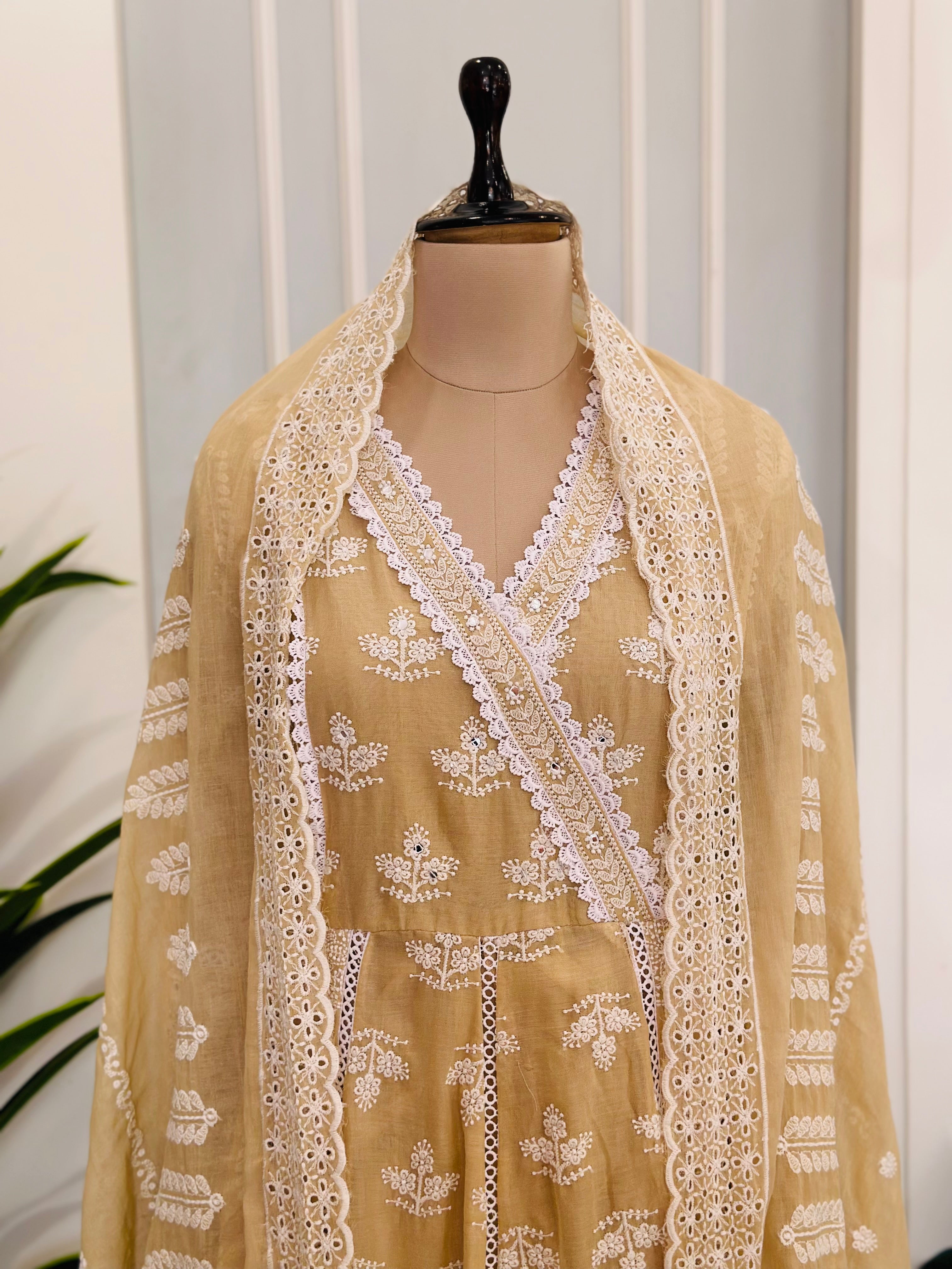 Trendy Handcrafted Chikankari Suit Set