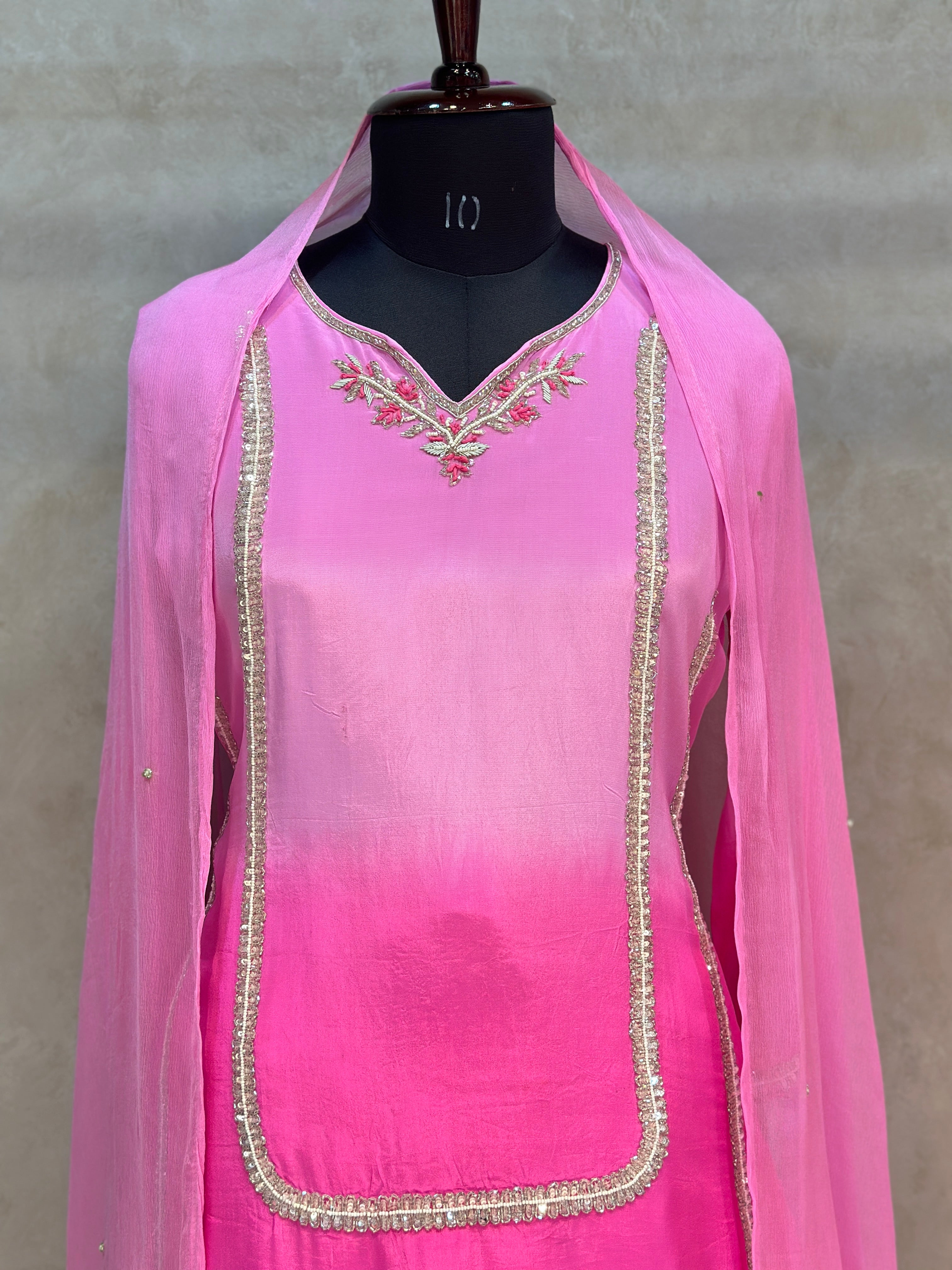 BEAUTIFUL HANDWORK SUIT SET