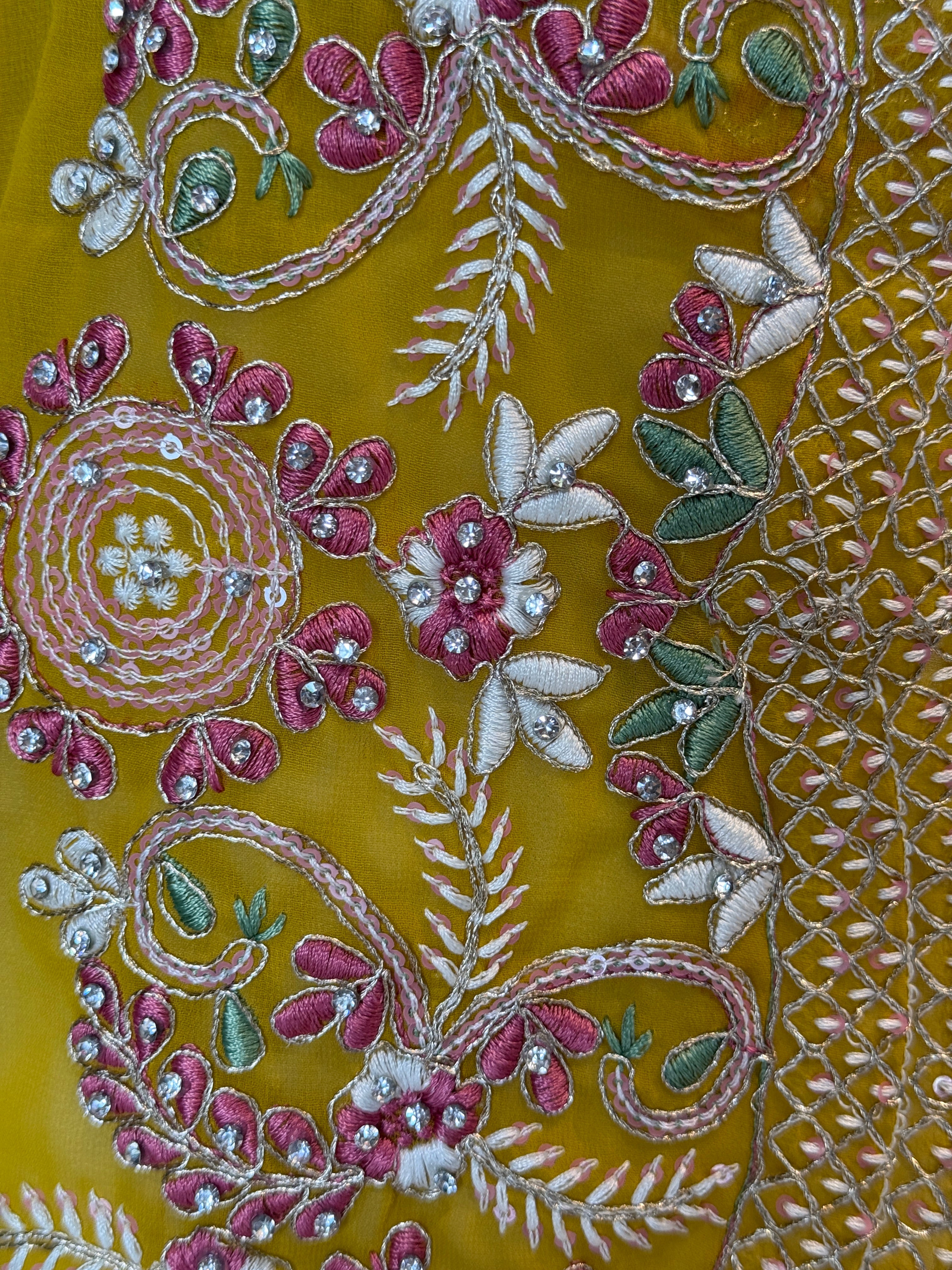 PREMIUM DESIGNER SHRUG SET