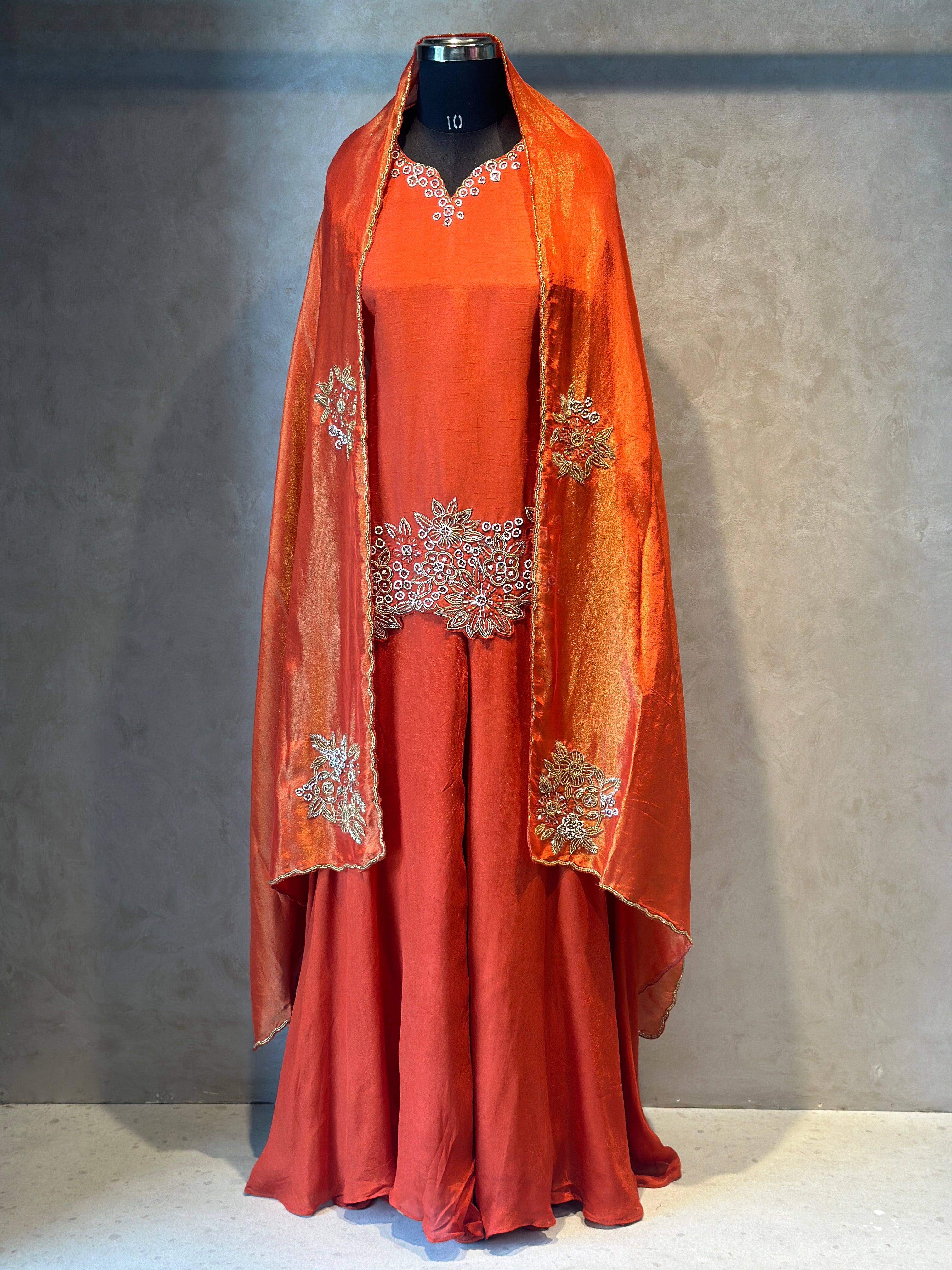 BEAUTIFUL INDO-FUSION PLAZO SET