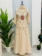 Elegant Suit In Zardozi And Pearl Detailing