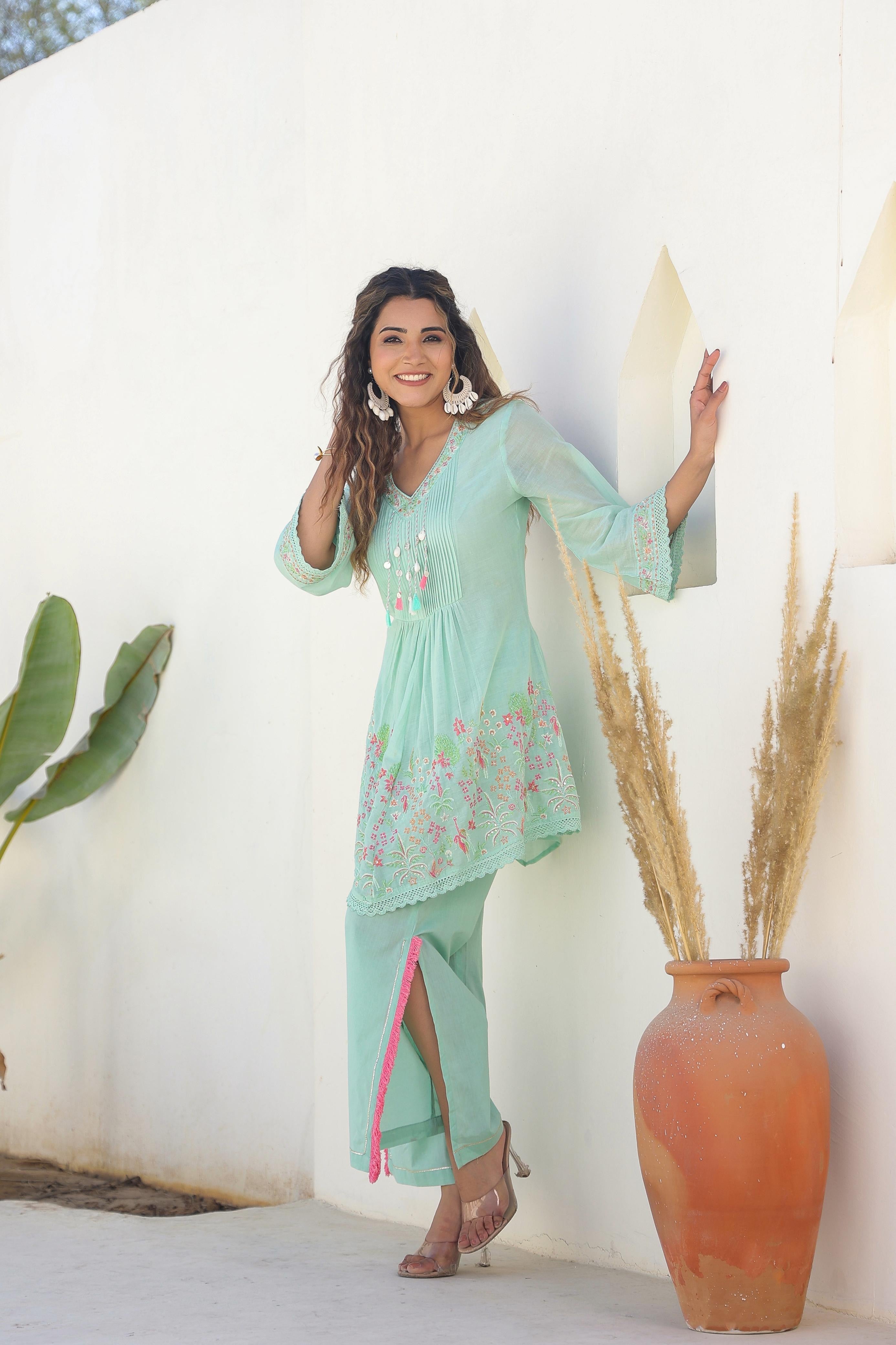 TRENDY EMBROIDERED CO-ORD SET