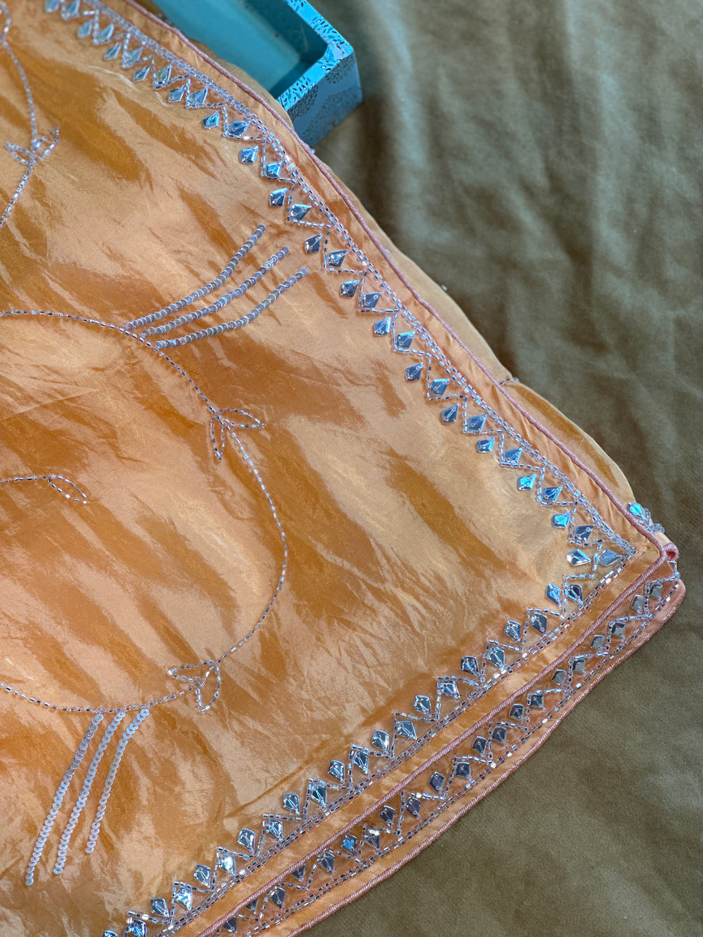 PREMIUM OMBRE JAAL HANDWORK SAREE