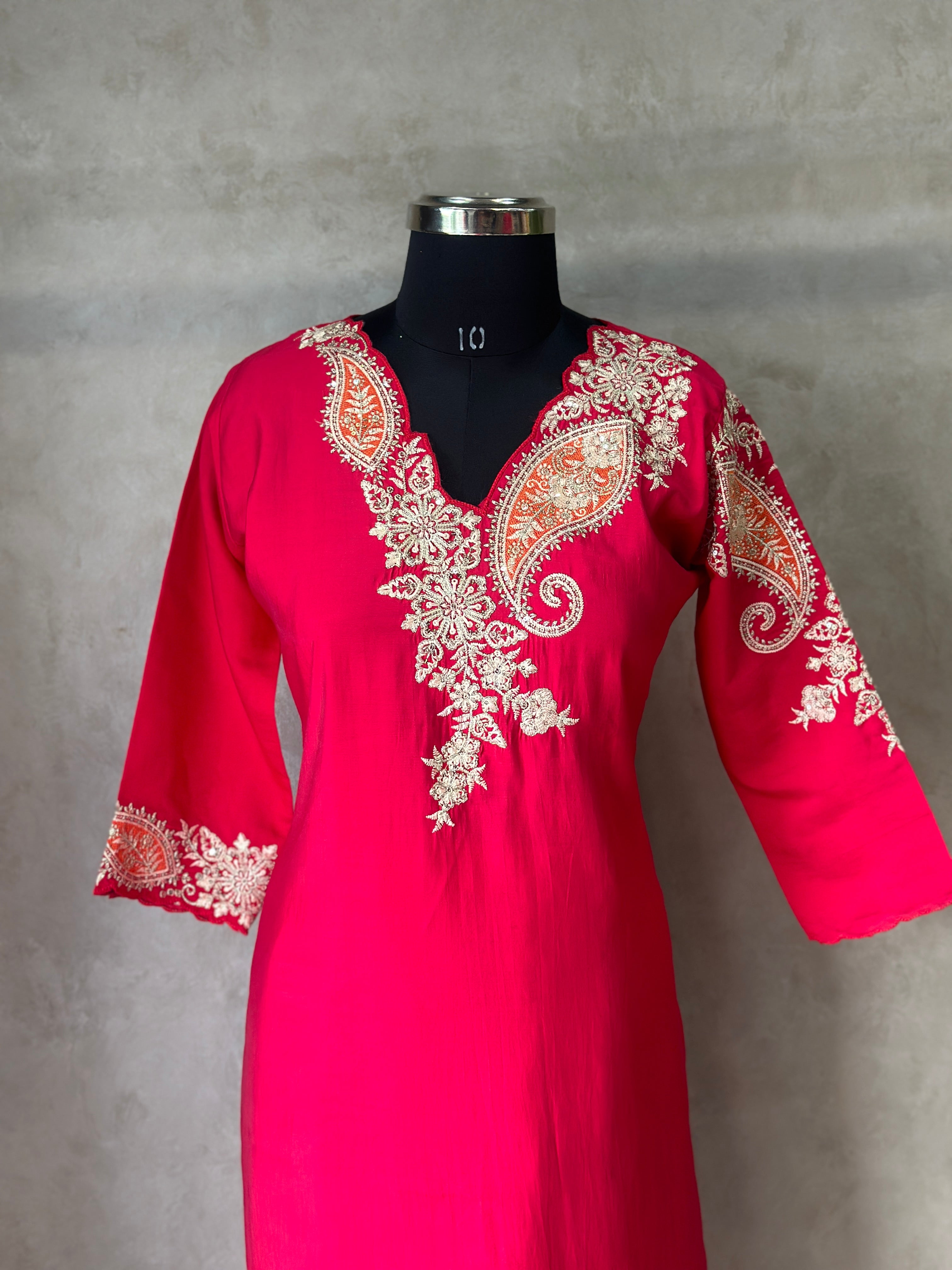 KARWACHOUTH SPECIAL STRAIGHT SUIT