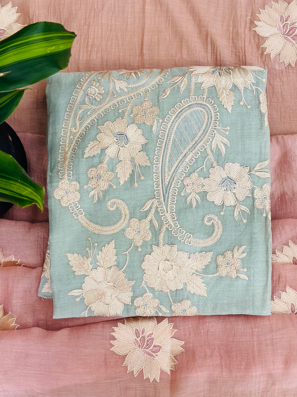 Royal Threadwork Premium Unstitched Set