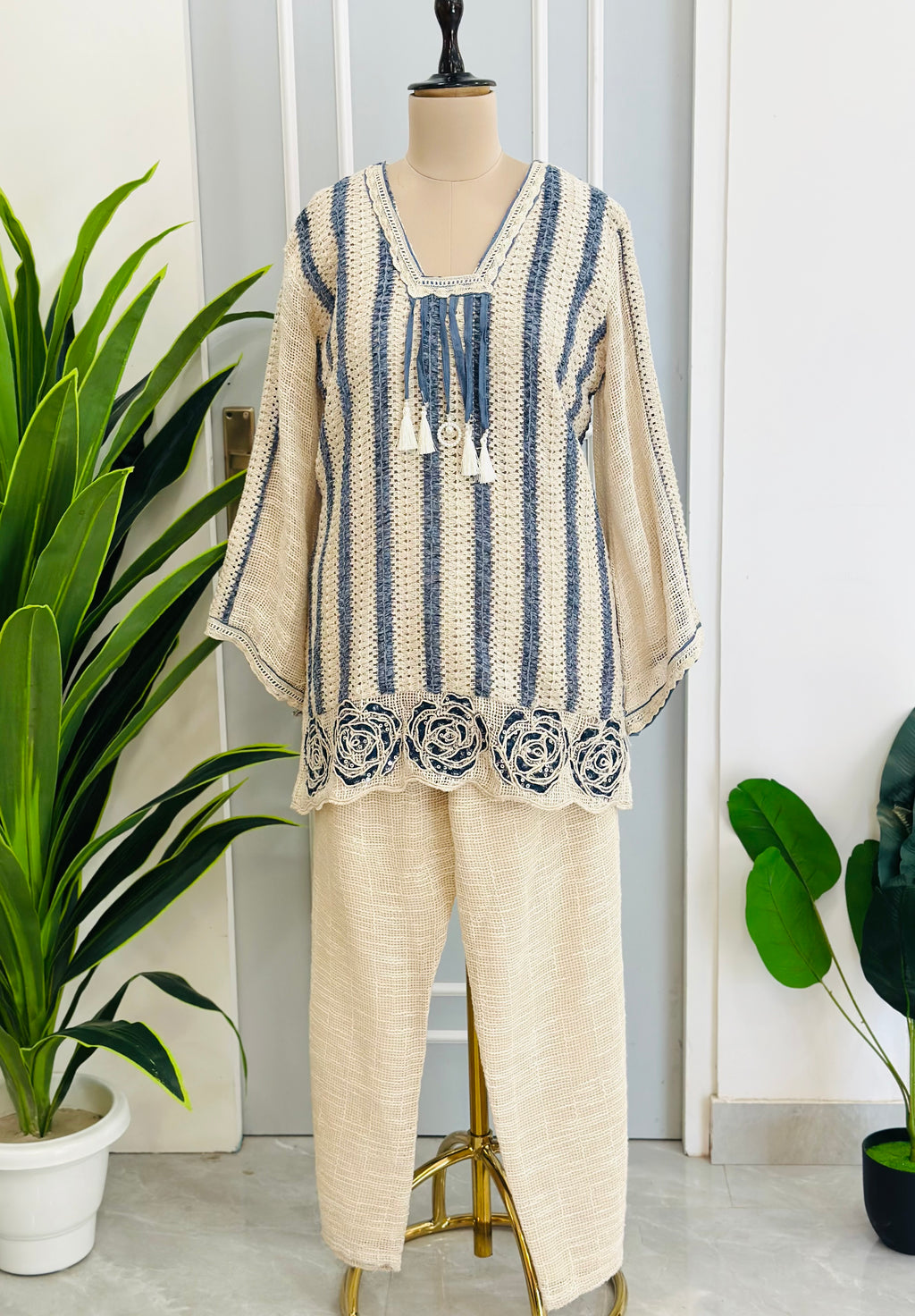 Premium Embroidered Jute Co-ord Set