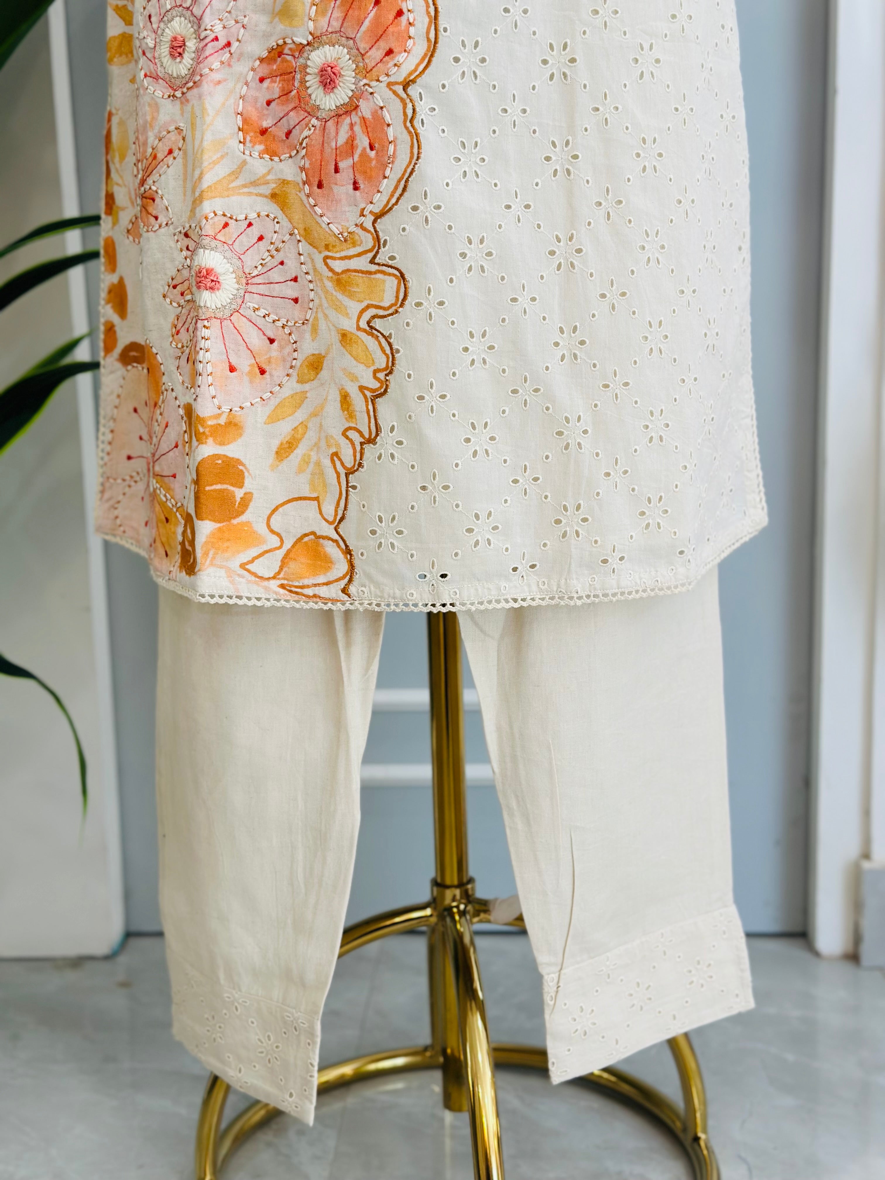 Floral Elegance Kurta Set
