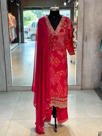 THREE PIECE STRAIGHT SUIT SET