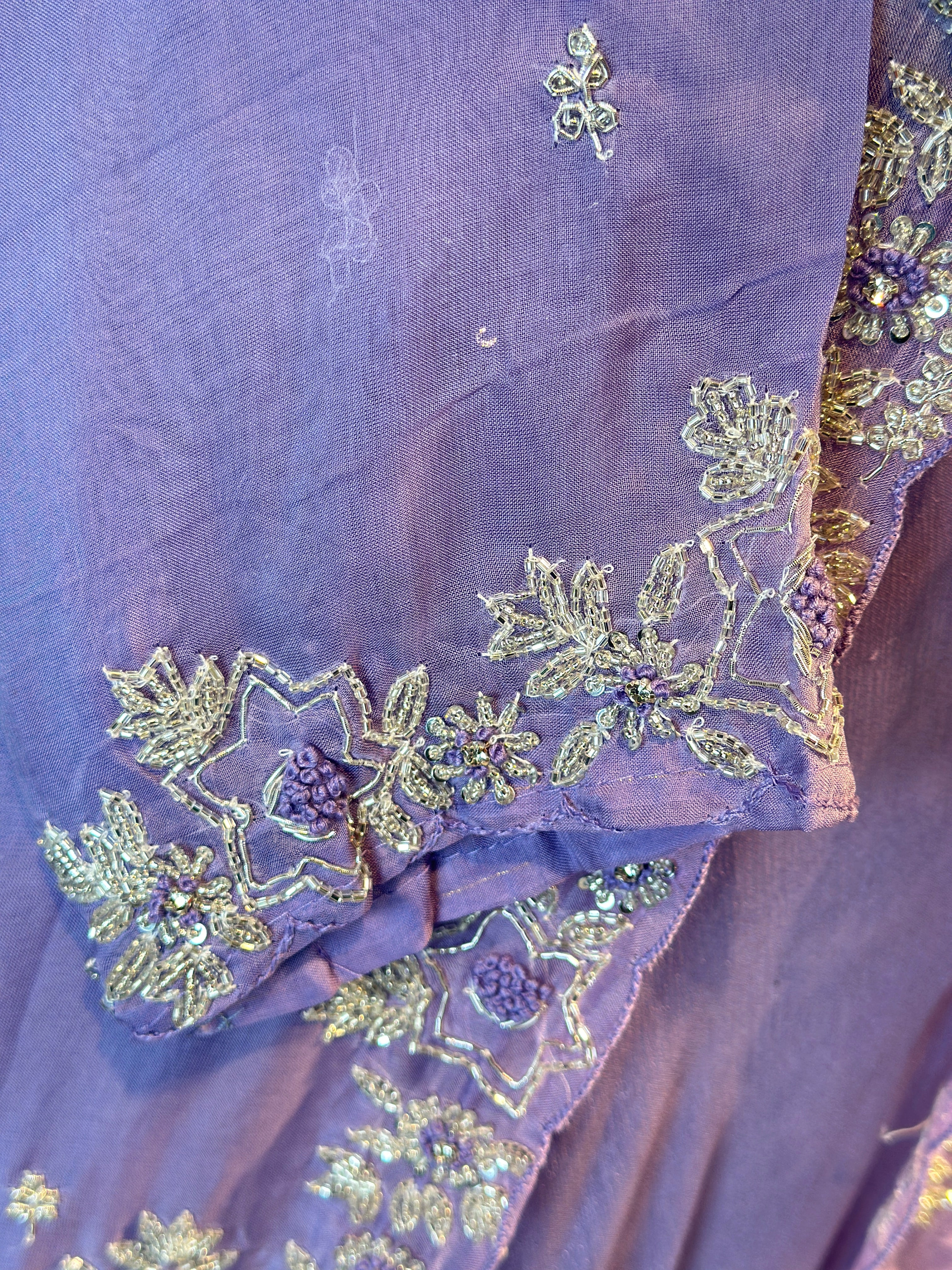 GOWN IN INDOWESTERN
