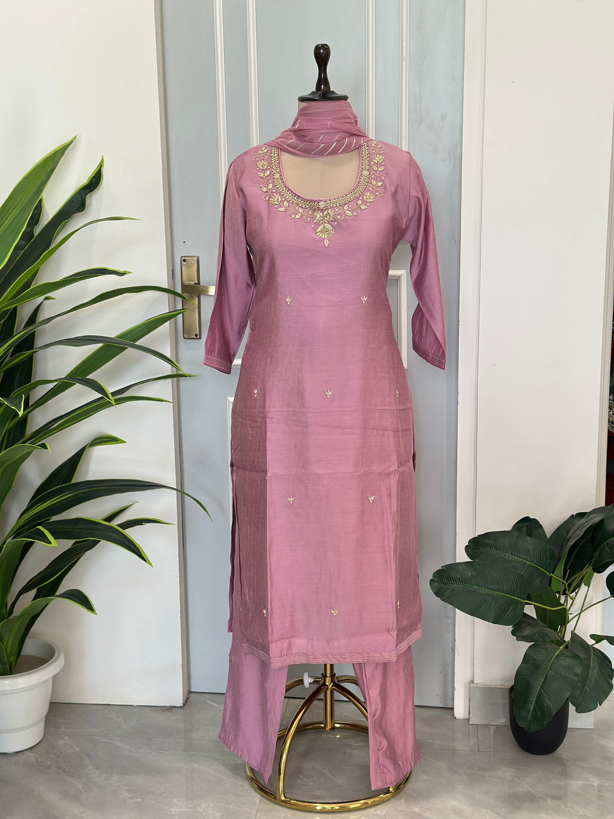 Neckline Elegance Kurta Set