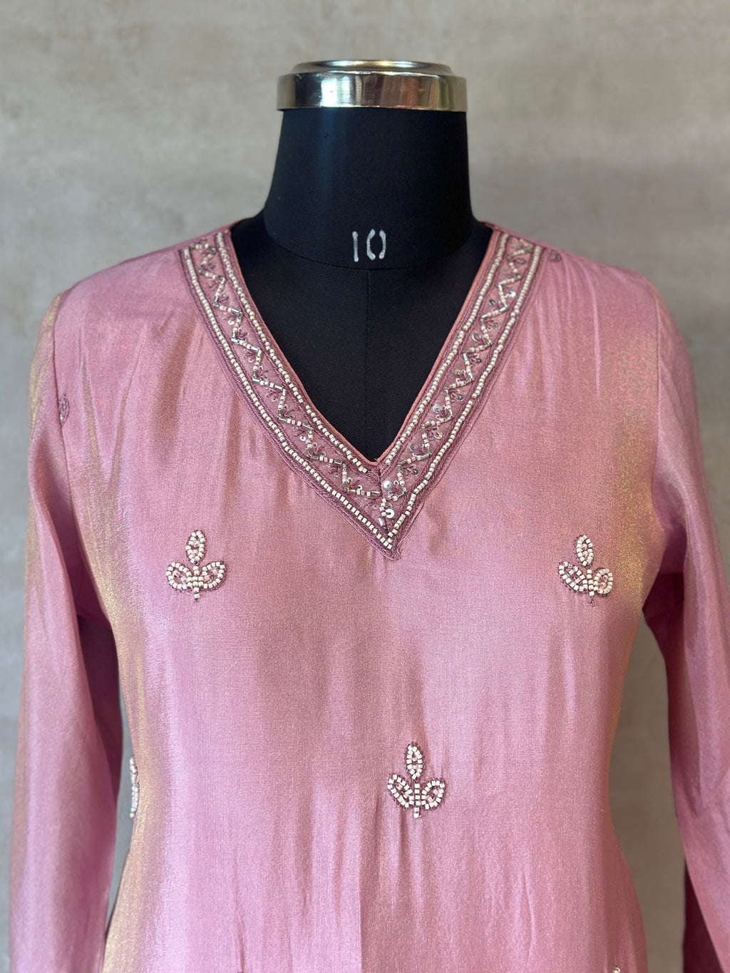 BEAUTIFUL HANDWORK PLAZO SET