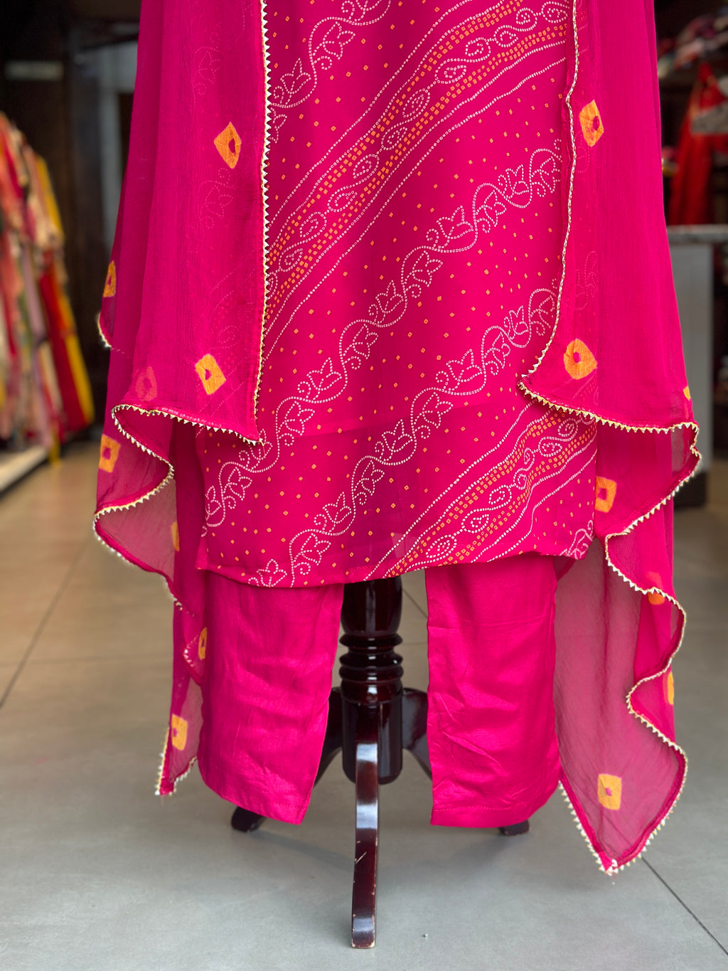 ZARDOSI HANDWORK BHANDEJ SUIT SET