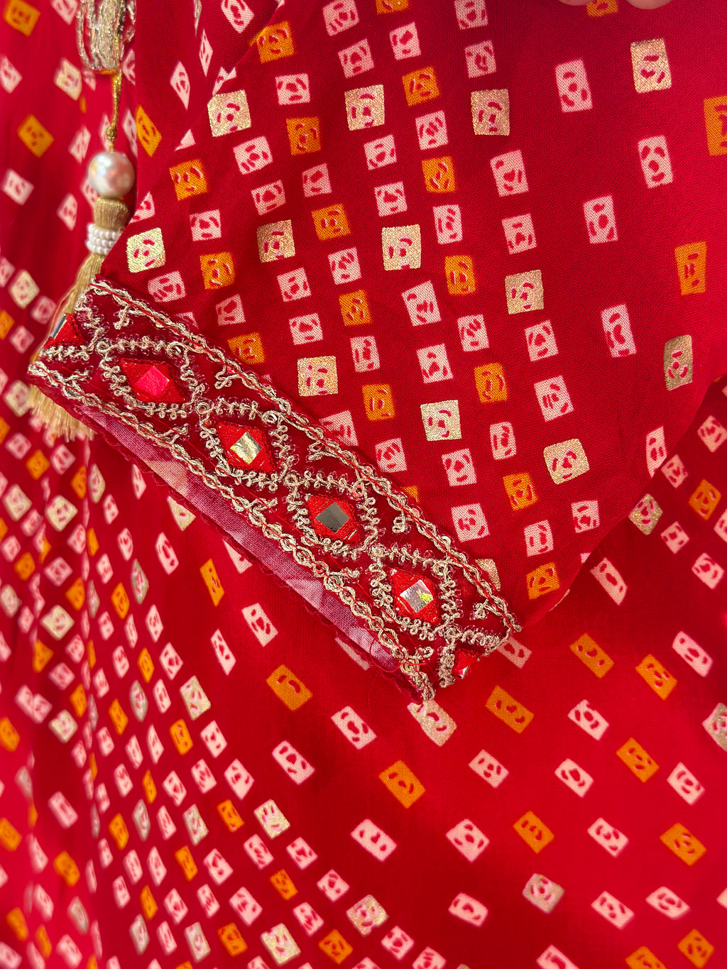 THREE PIECE BHANDEJ SUIT SET