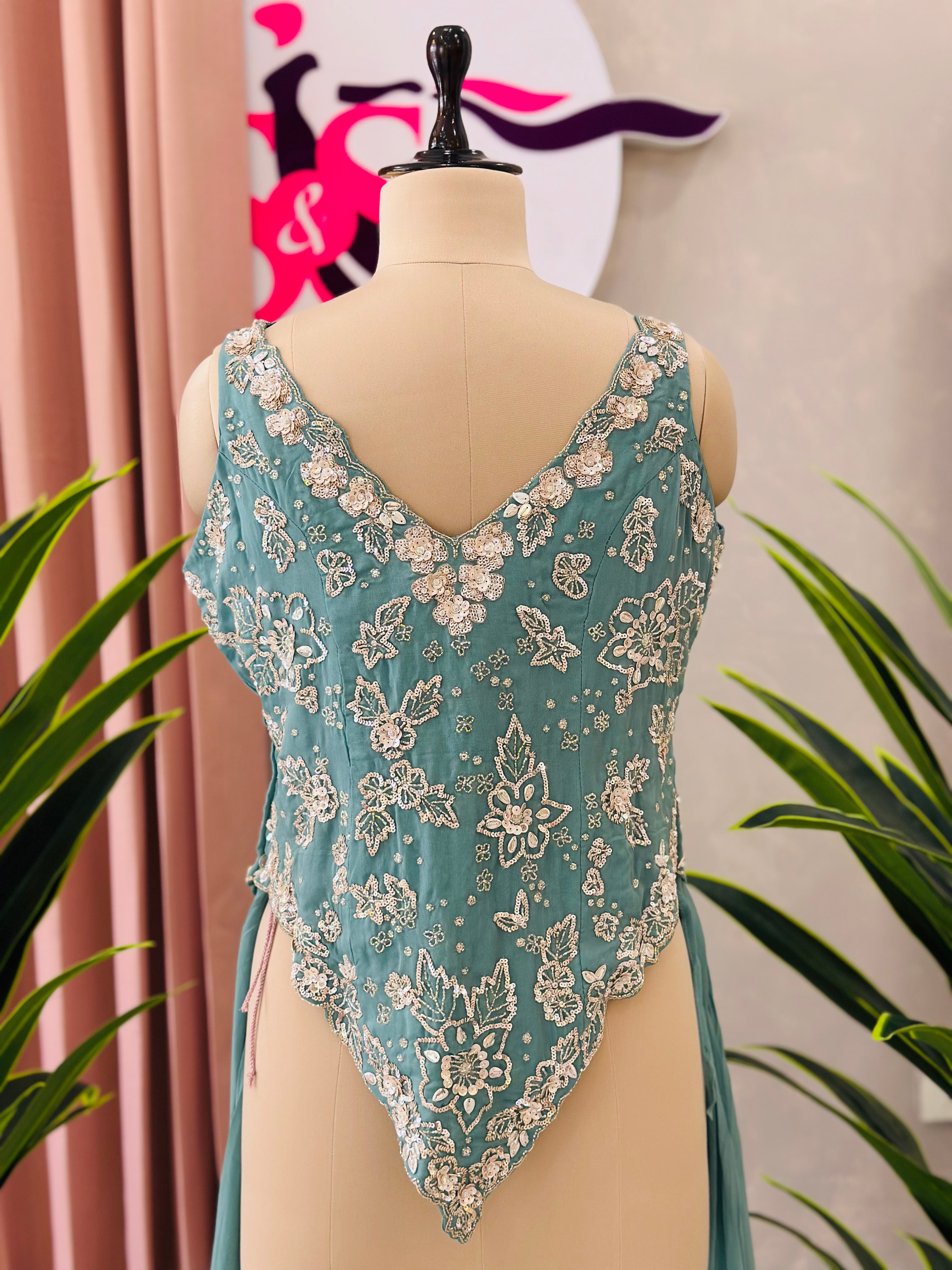 Designer Three-Piece Fusion Set