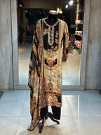 PAKISTANI STYLE MUSLIN SUIT SET