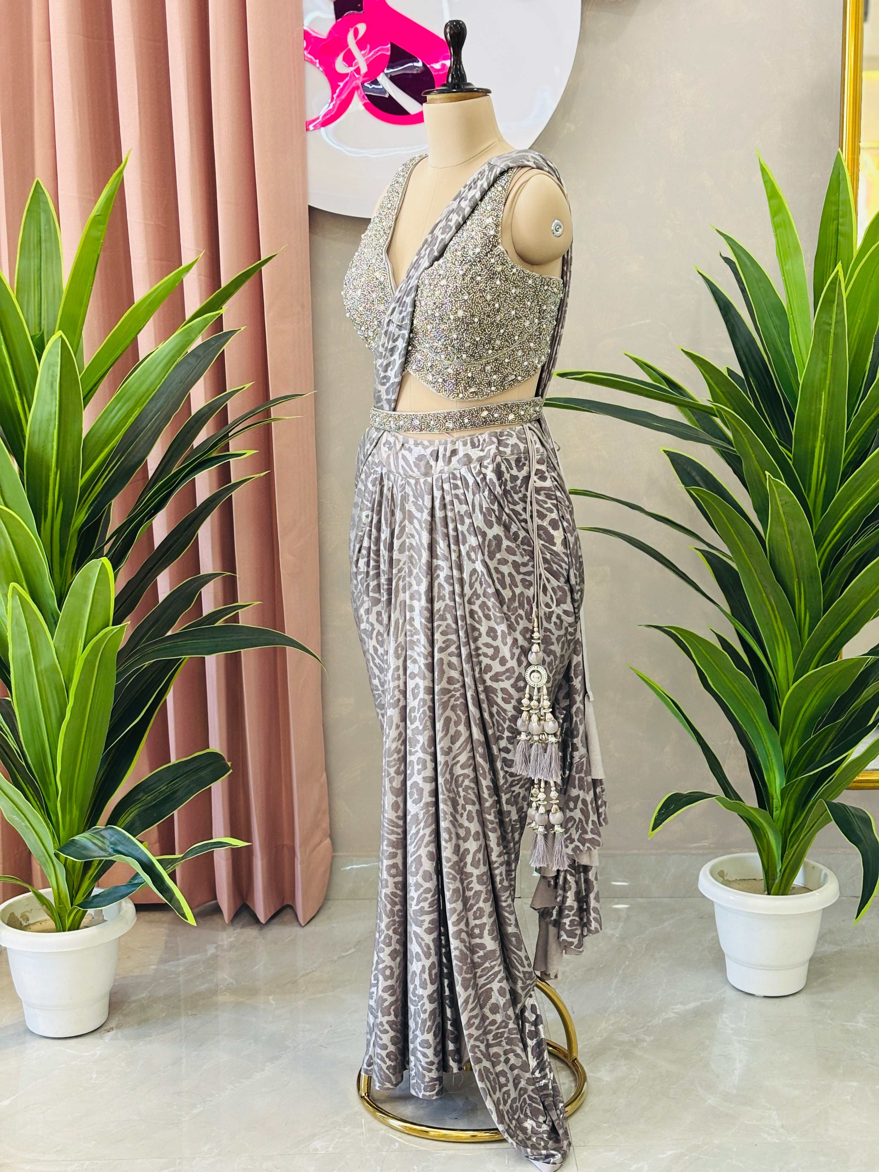 Premium Leopard Print Pre-Stitched Saree