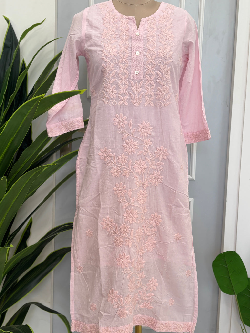 Graceful Floral Threadwork Cotton Kurta