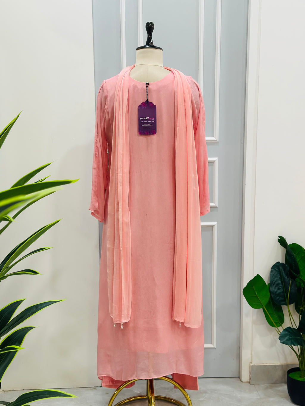 Most Elegance Handwork Suit Set