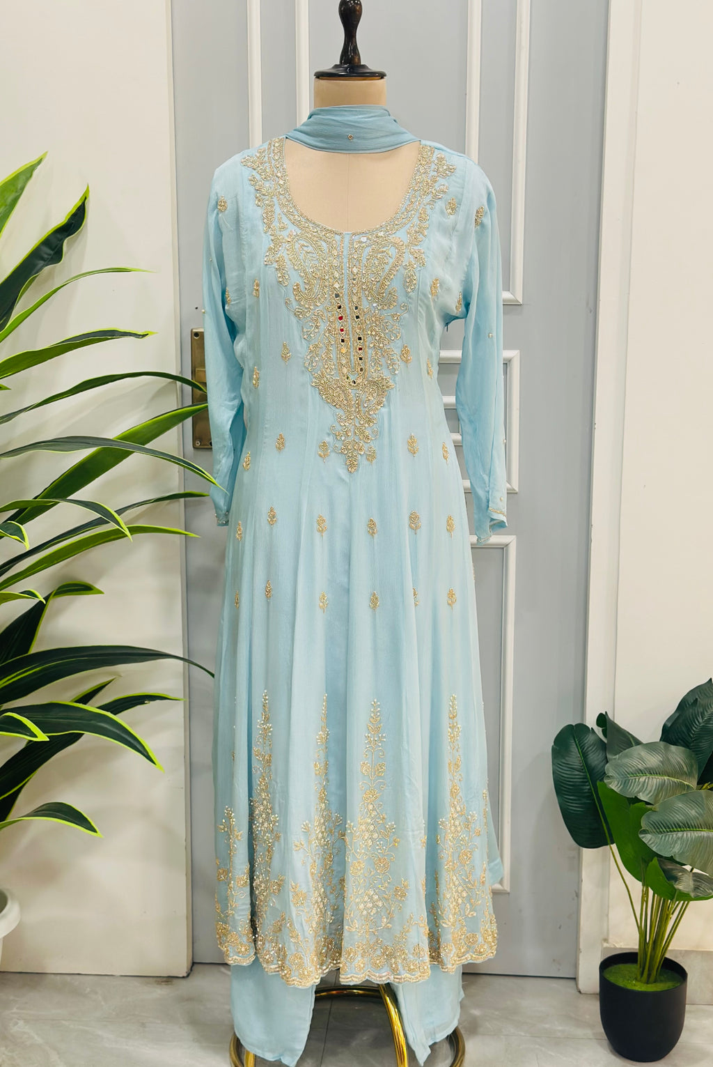 Beautiful Handwork Anarkali Set