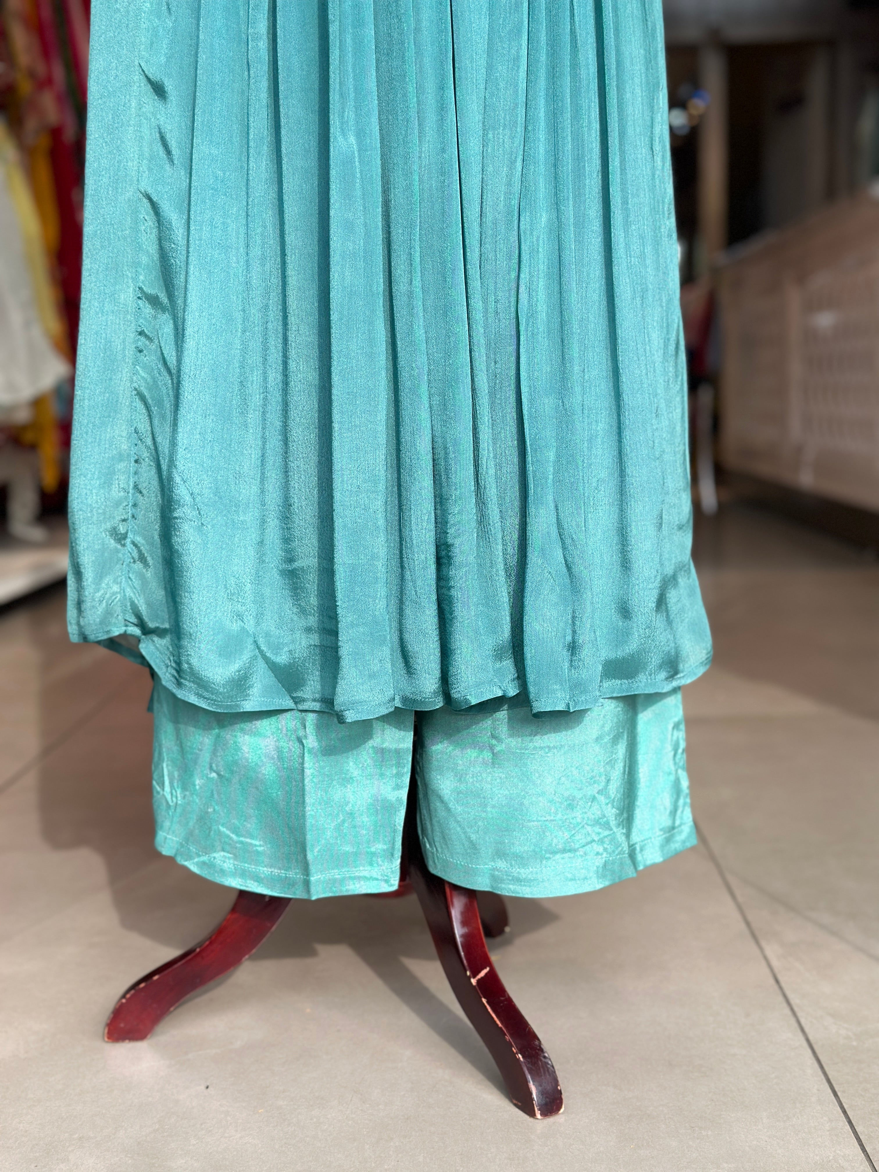 PURE CHINON HANDWORK SUIT