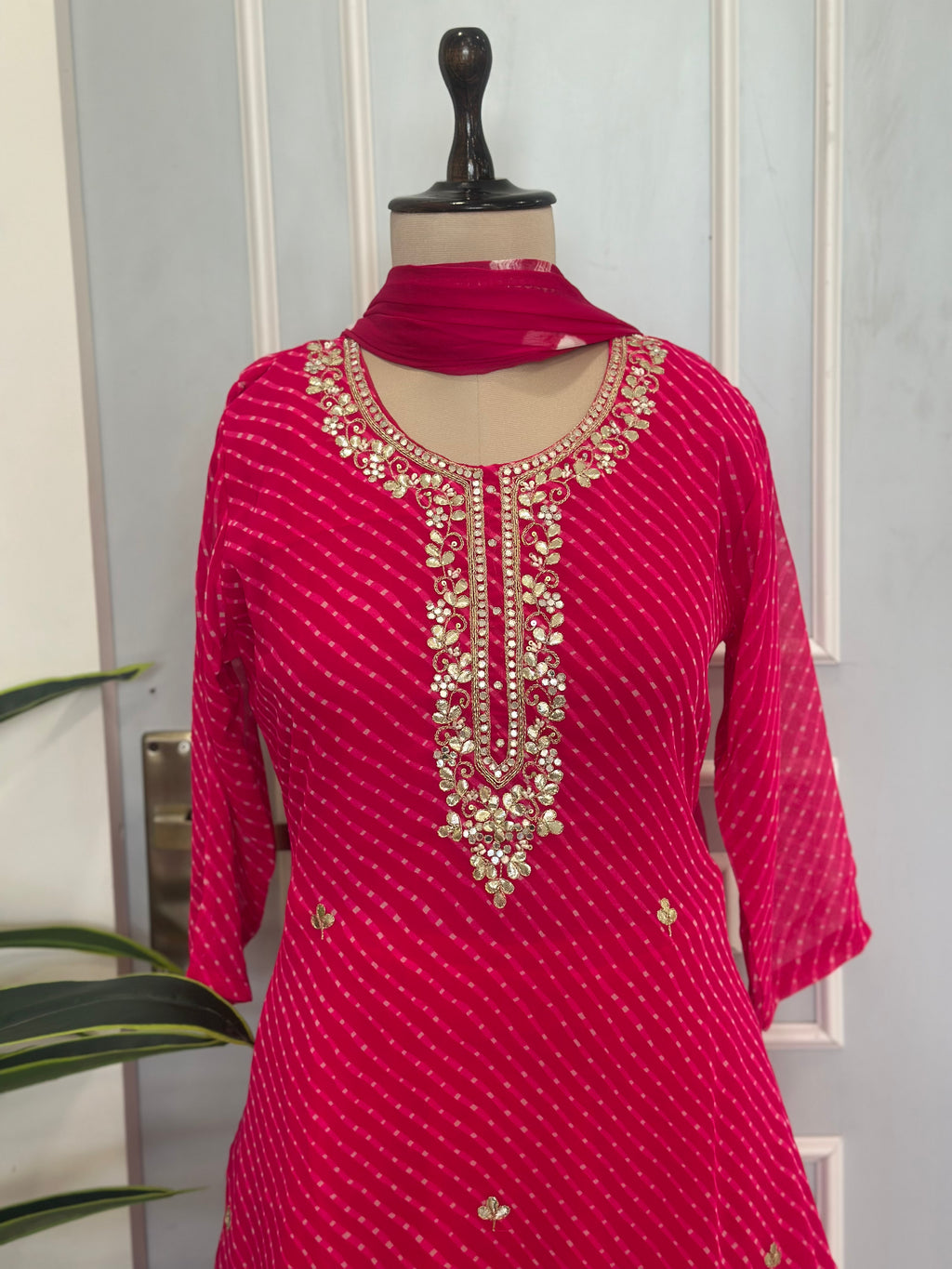 Elegant Gota Work Leheriya Suit Set