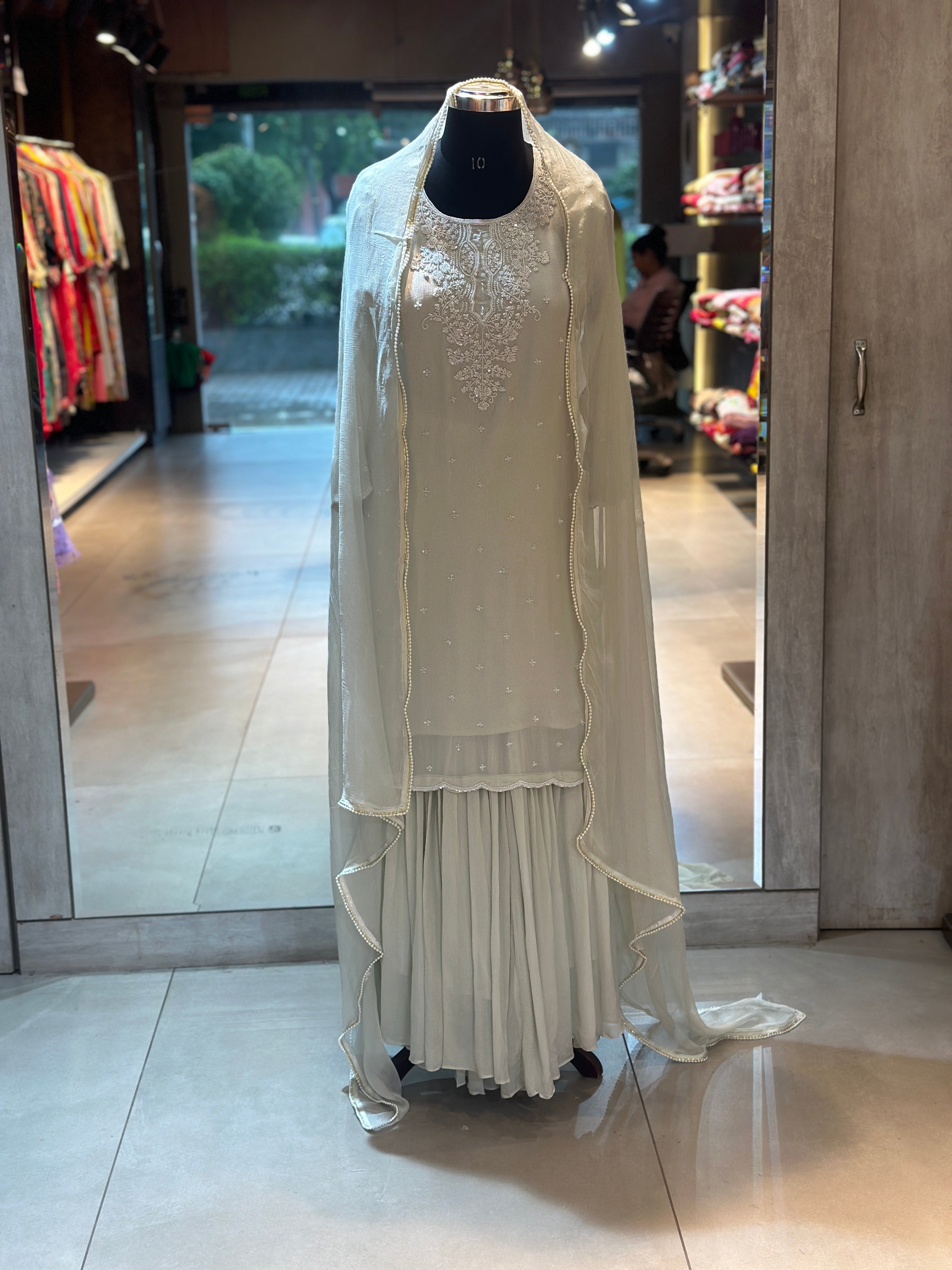 PURE CHINON SHRARA SET