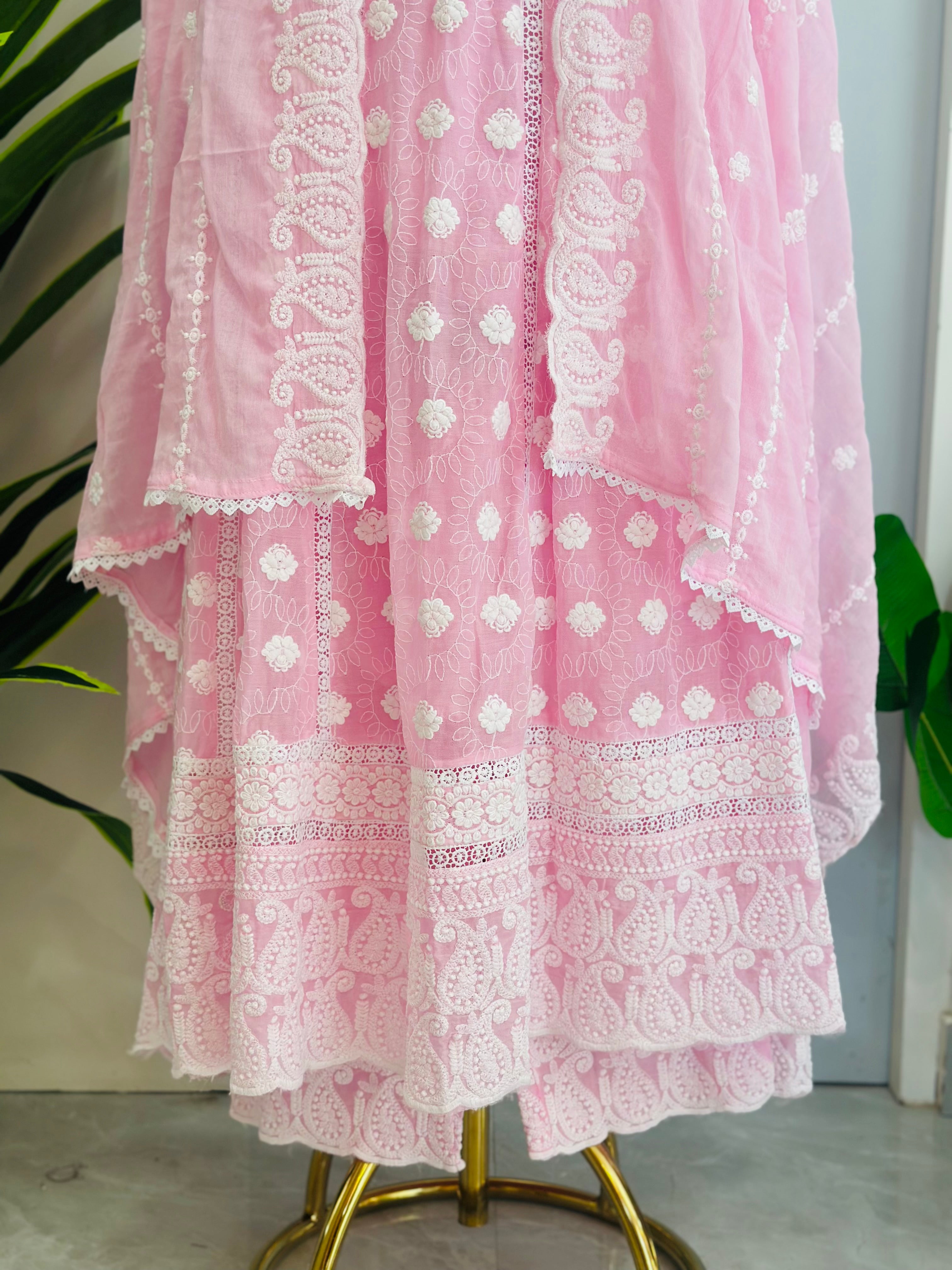 Beautiful Chikankari Suit Set