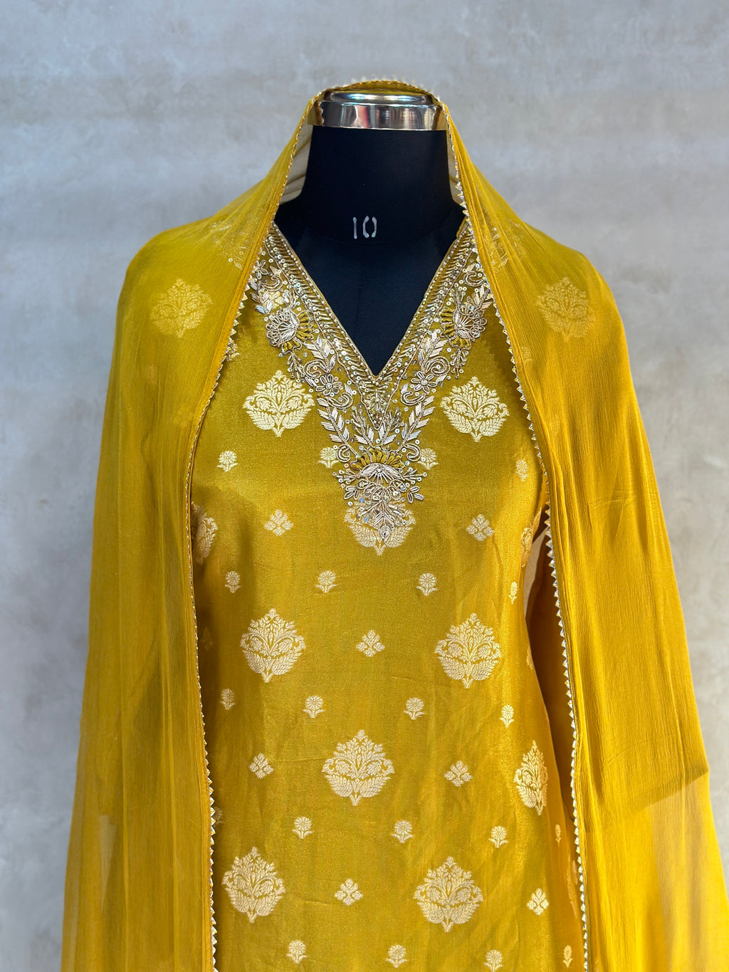 PREMIUM  PLAZO SET WITH ZARDOSI