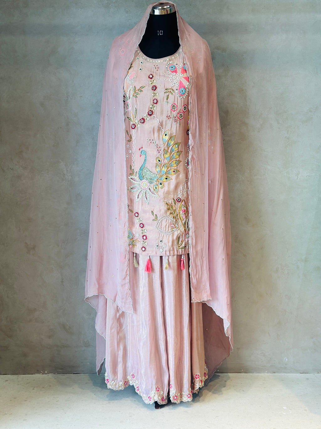 DIWALI SPECIAL HANDWORK SUIT SET