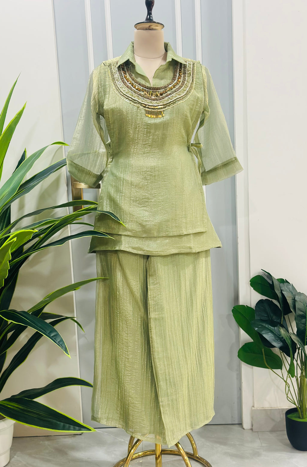 Handcrafted Neck Detail Co-Ord Set