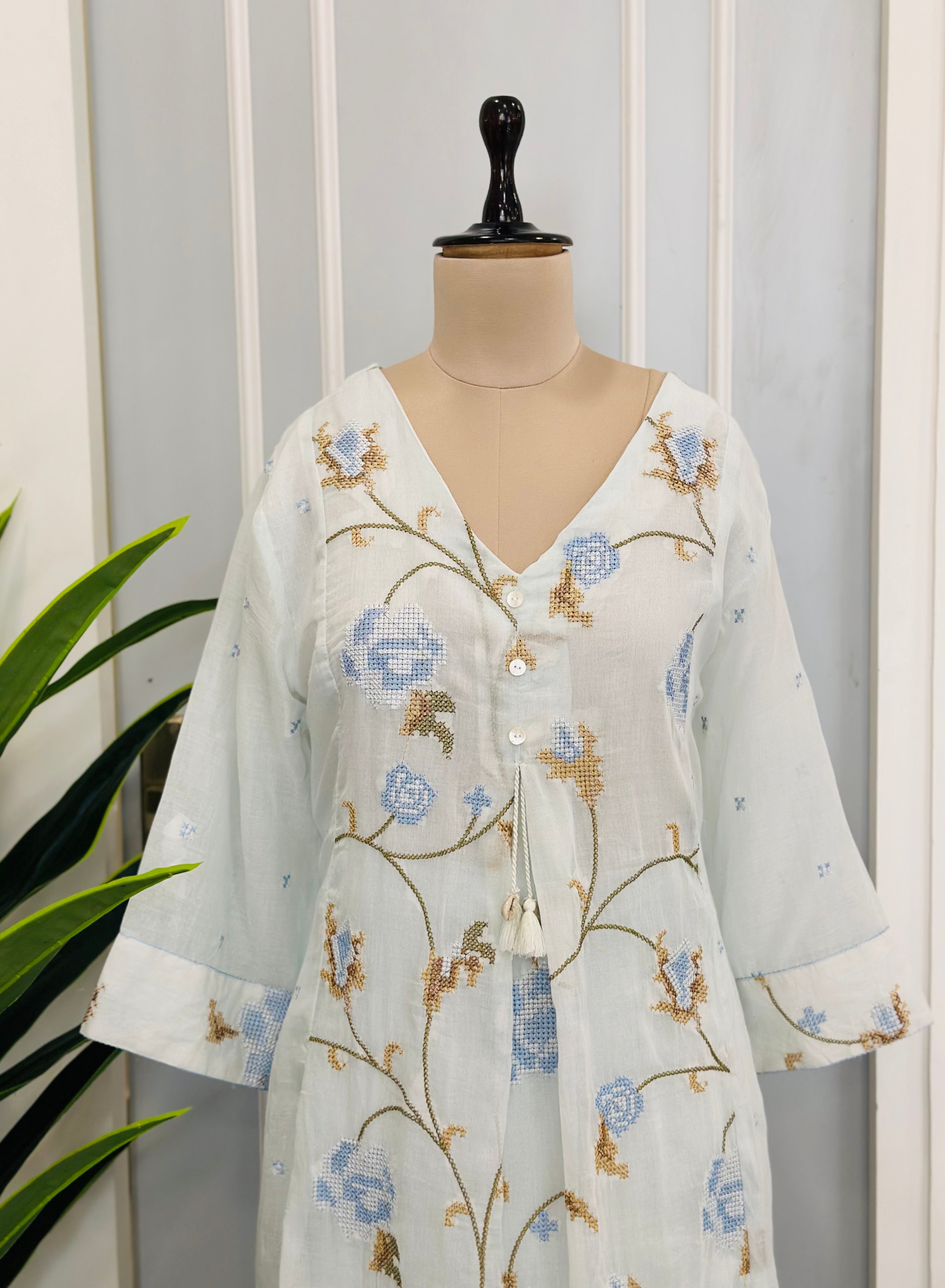 Elegant Thread Embroidery Suit Set