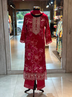 THREE PIECE RAYON STRAIGHT SUIT SET