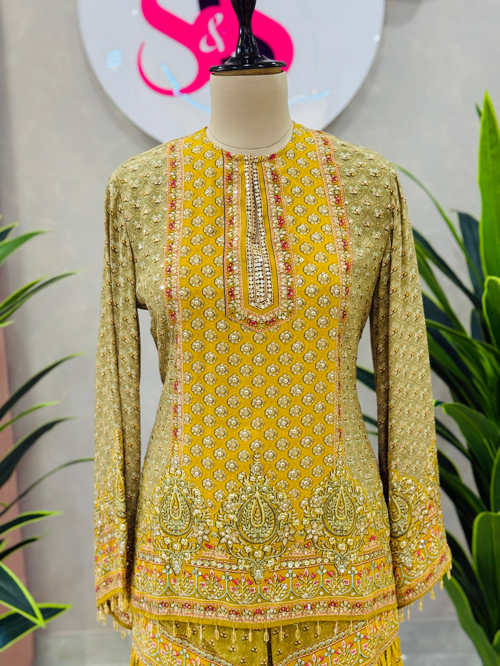 Premium Handwork Garara Set