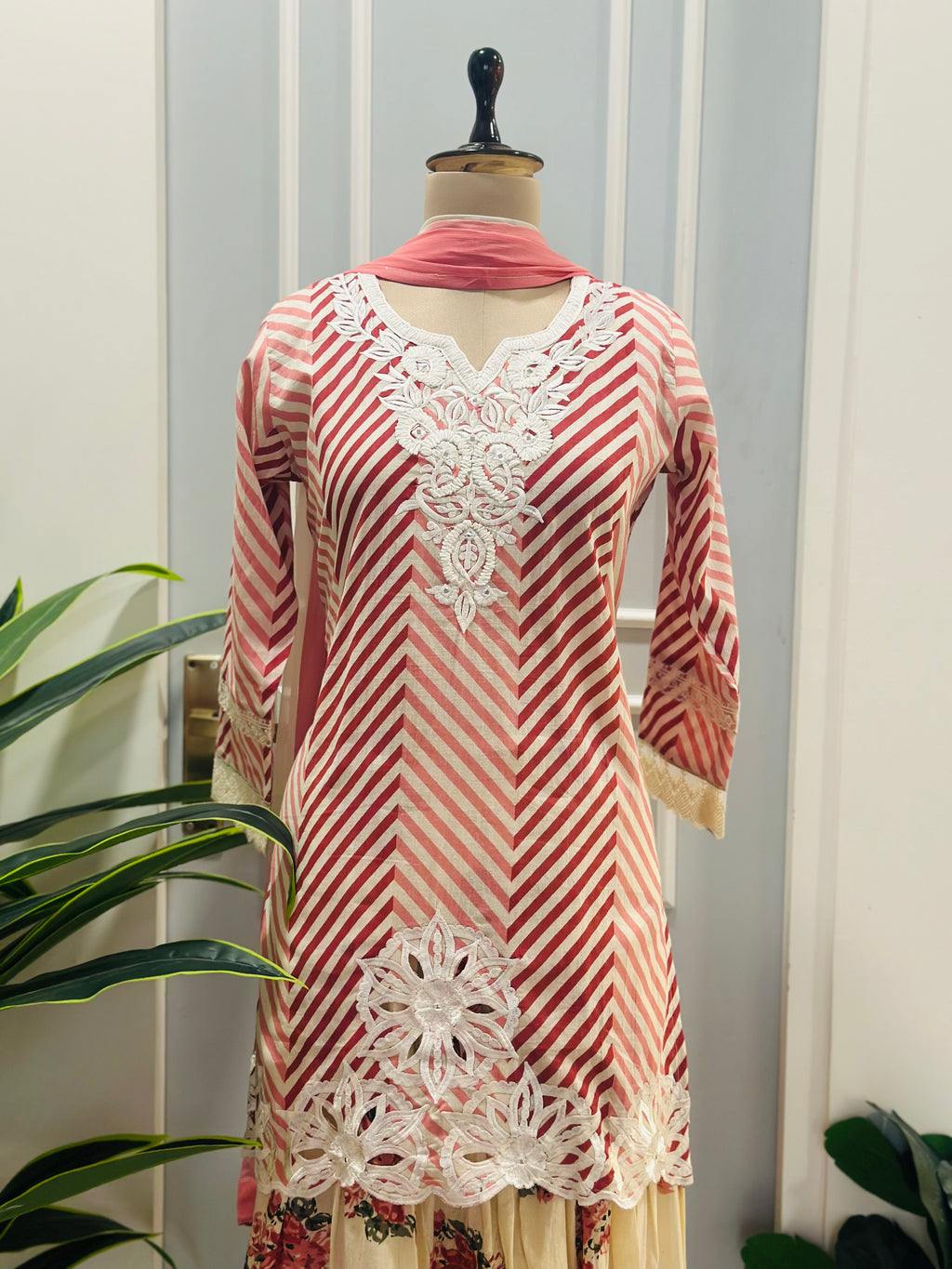 Floral Printed Salwar Suit Set