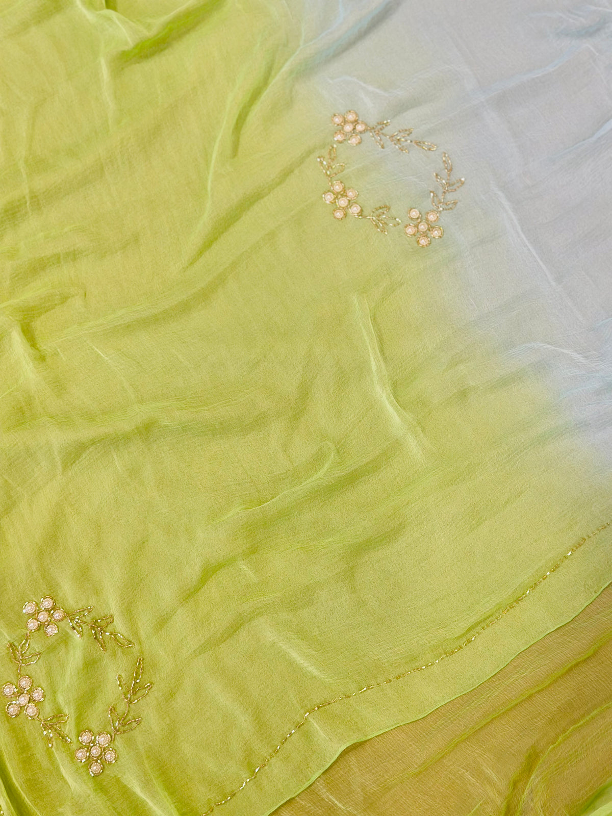 🌸Floral Charm Saree🌸