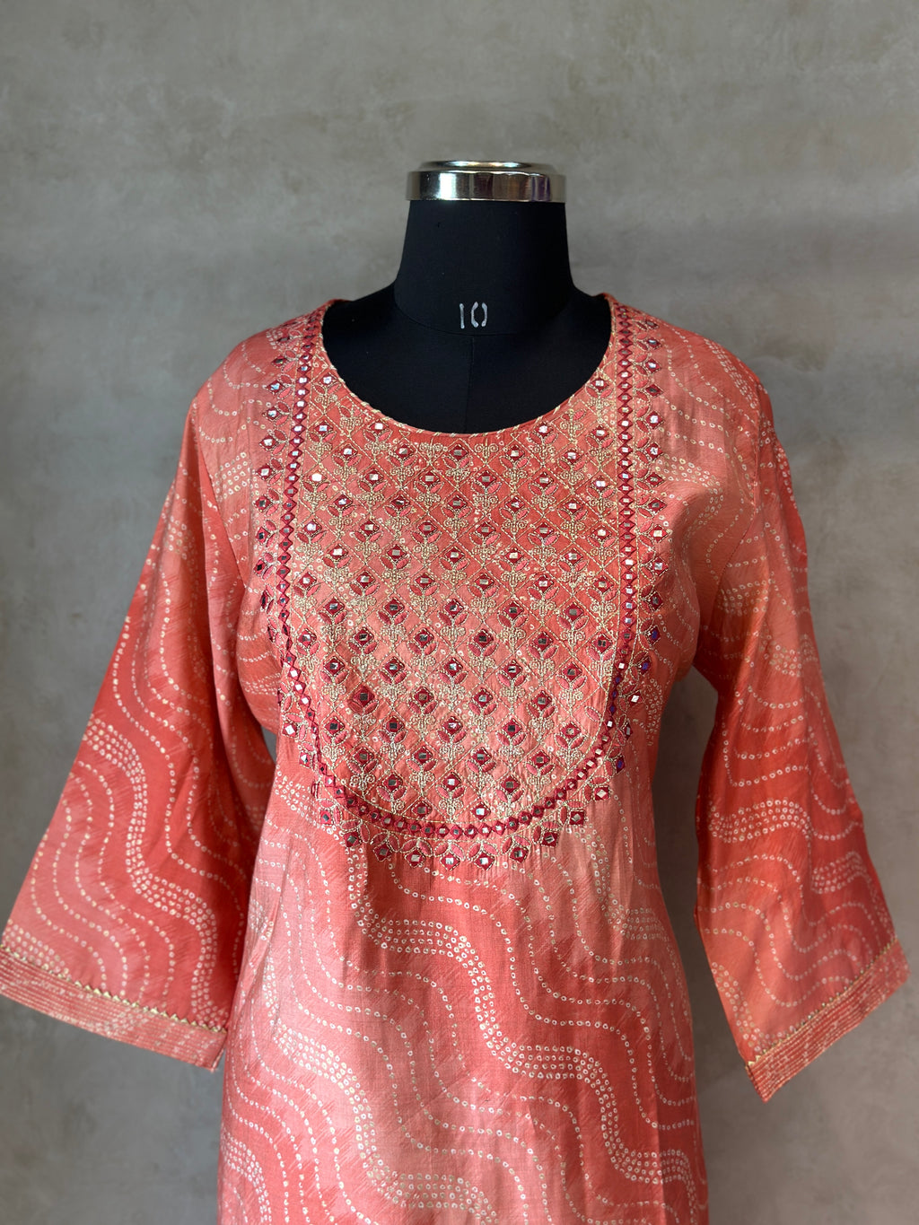 KURTI WITH SEQUENCE WORK